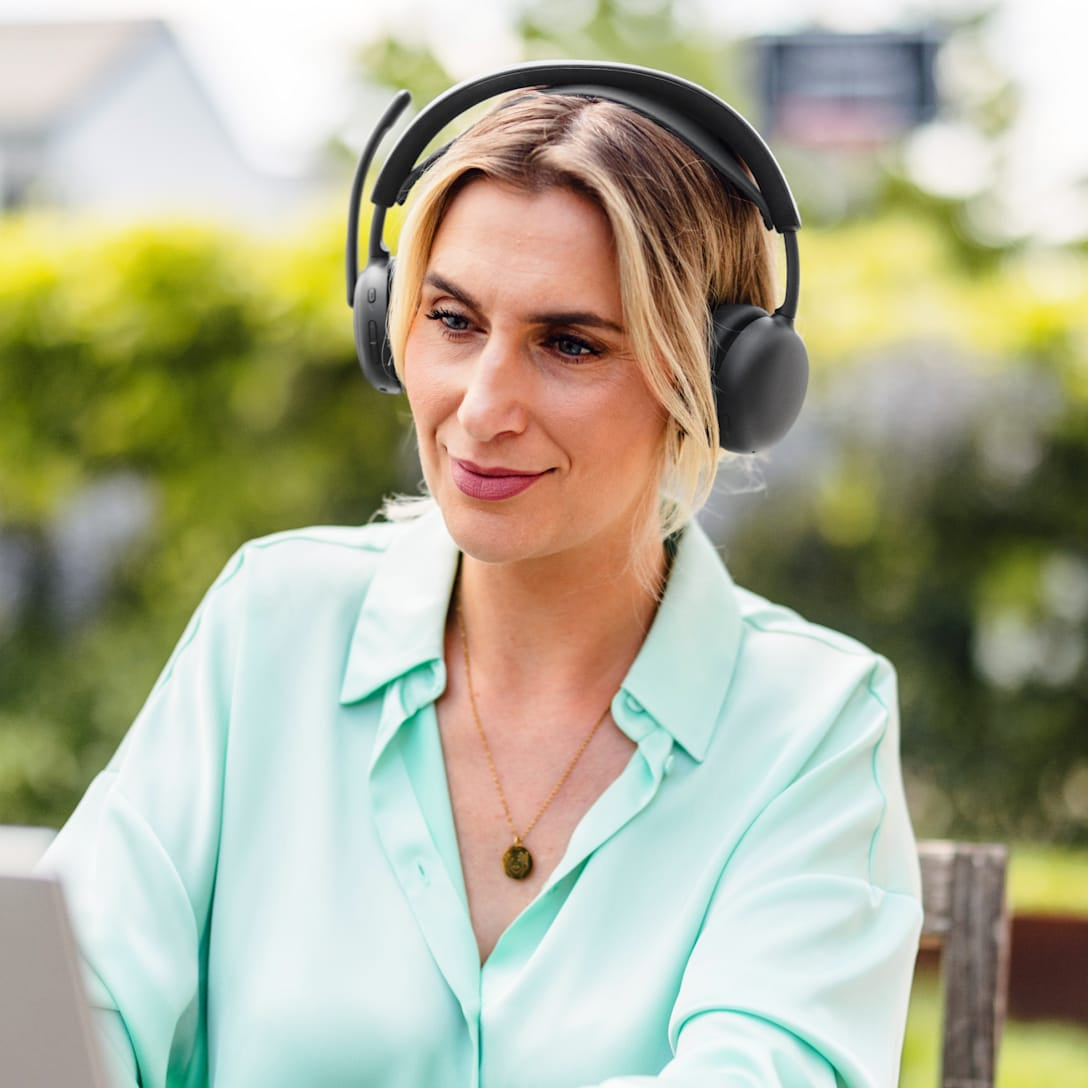 LOGITECH HEADSET - Zone Wireless 2 ES - GRAPHITE - BT/CORDED - EMEA28i-935 "981-001503" (timbru verde 0.18 lei)
