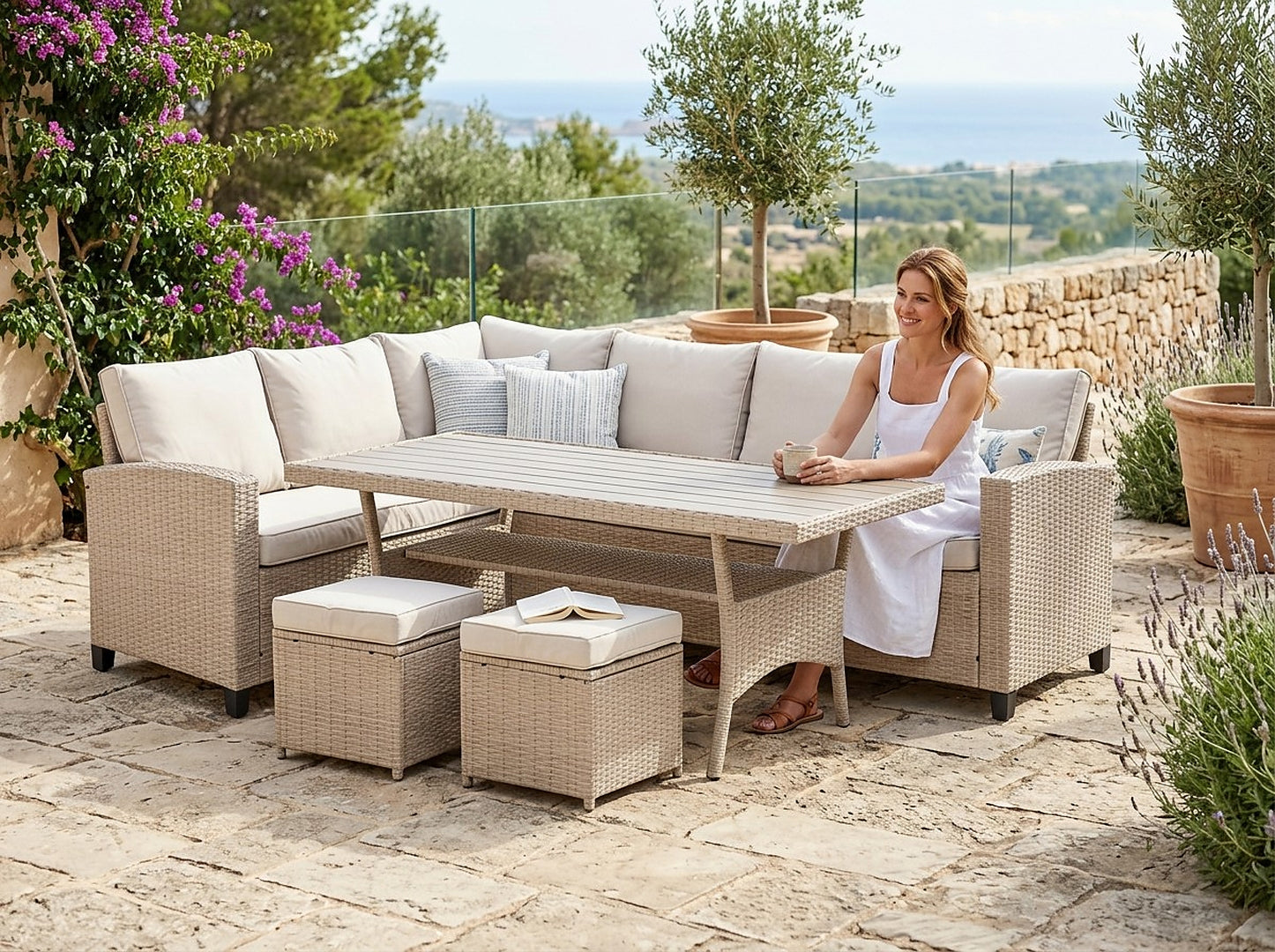 Set mobilier gradina Cesme 4 piese, canapea, masa si 2 tabureti, ratan PE, 179x65x73 cm, bej
