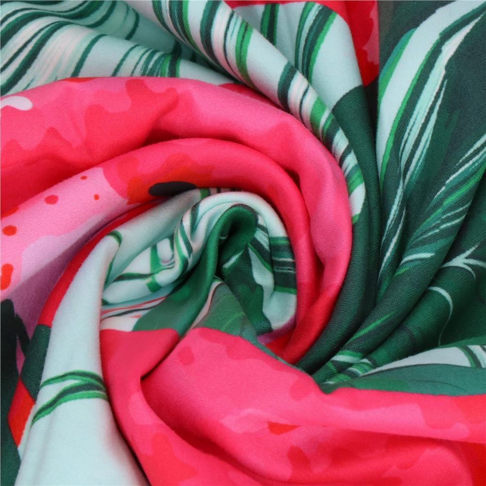 Prosop microfibra 180x100 cm, uscare rapida, compact, cu husa, model floral, verde si roz