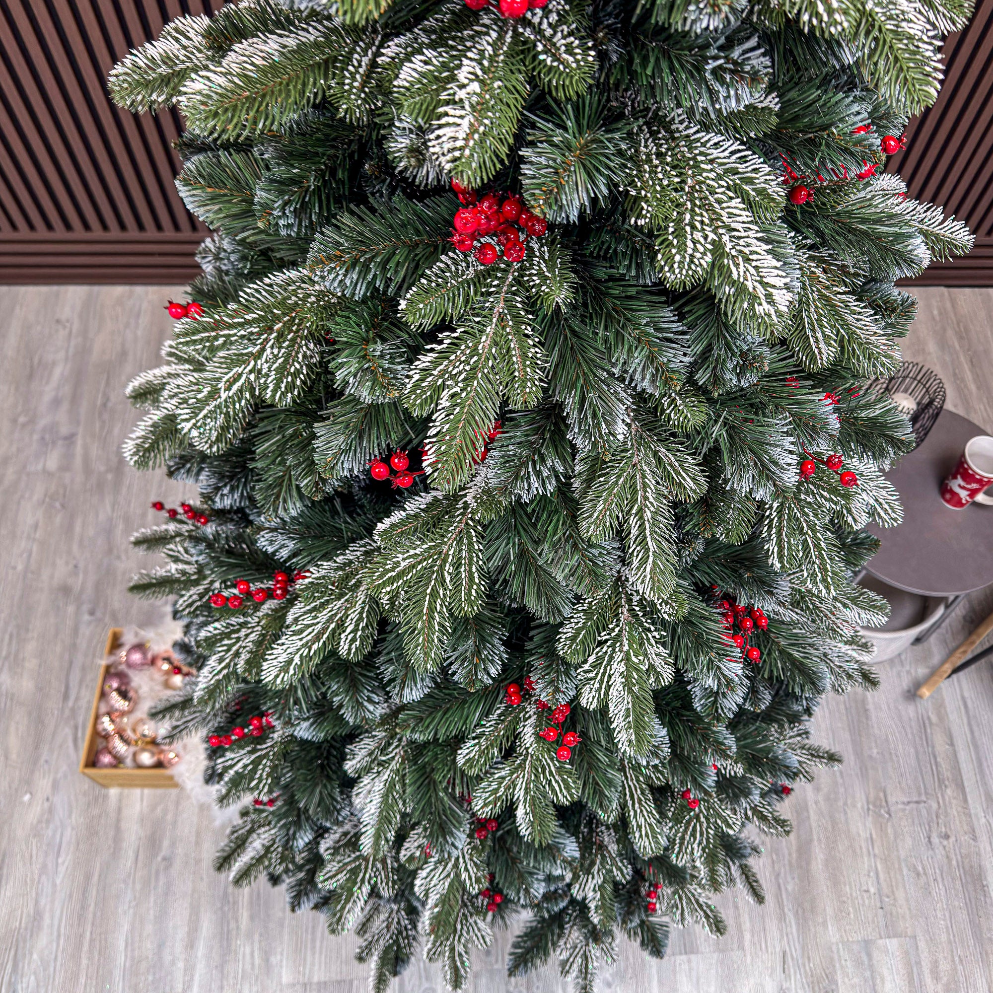 Brad artificial Sersimo, Alexima Elite, verde nins cu merisoare, mix 2D+3D, 200 cm