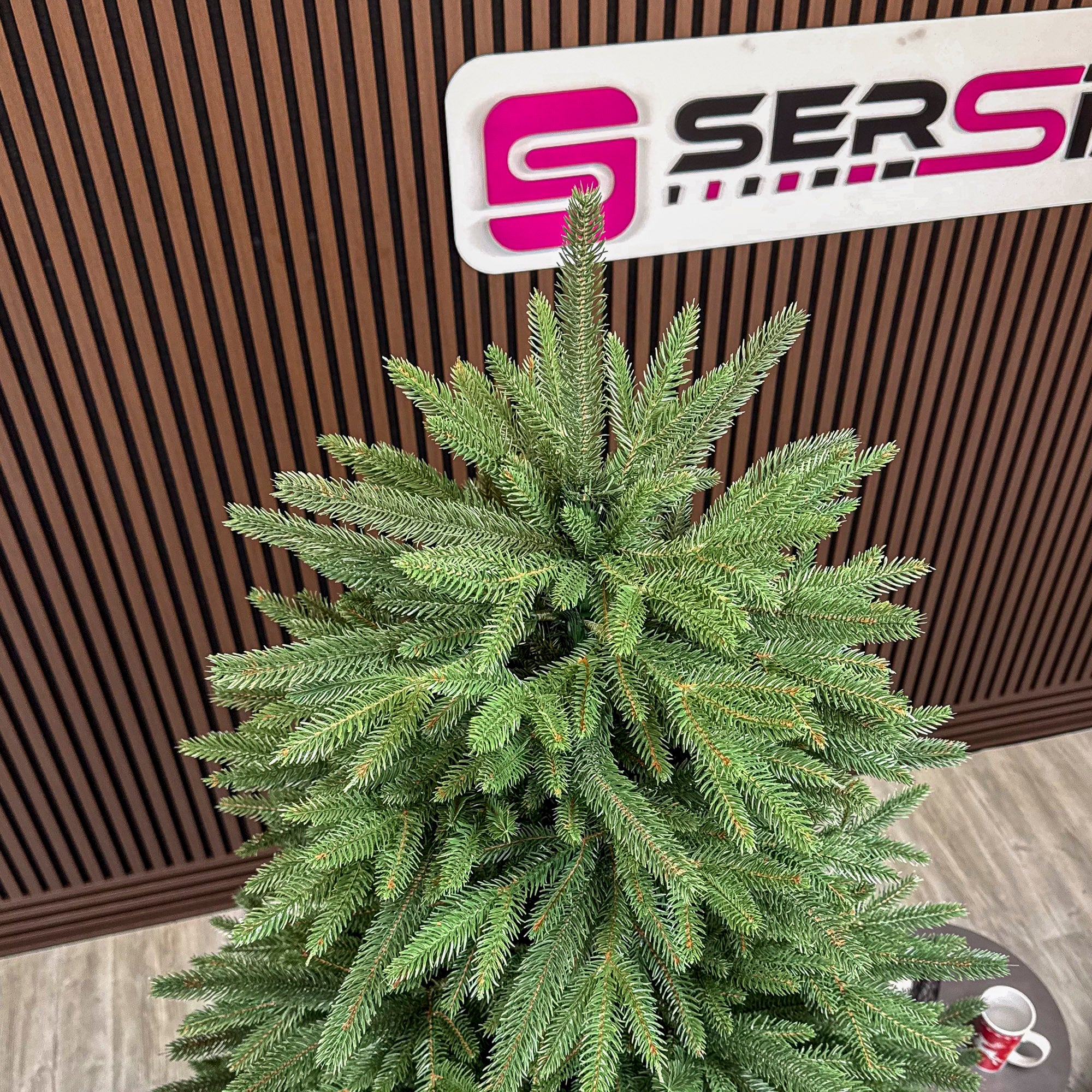 Brad artificial Christmas Deluxe by Sersimo, Alpine, verde, integral 3D, 230 cm