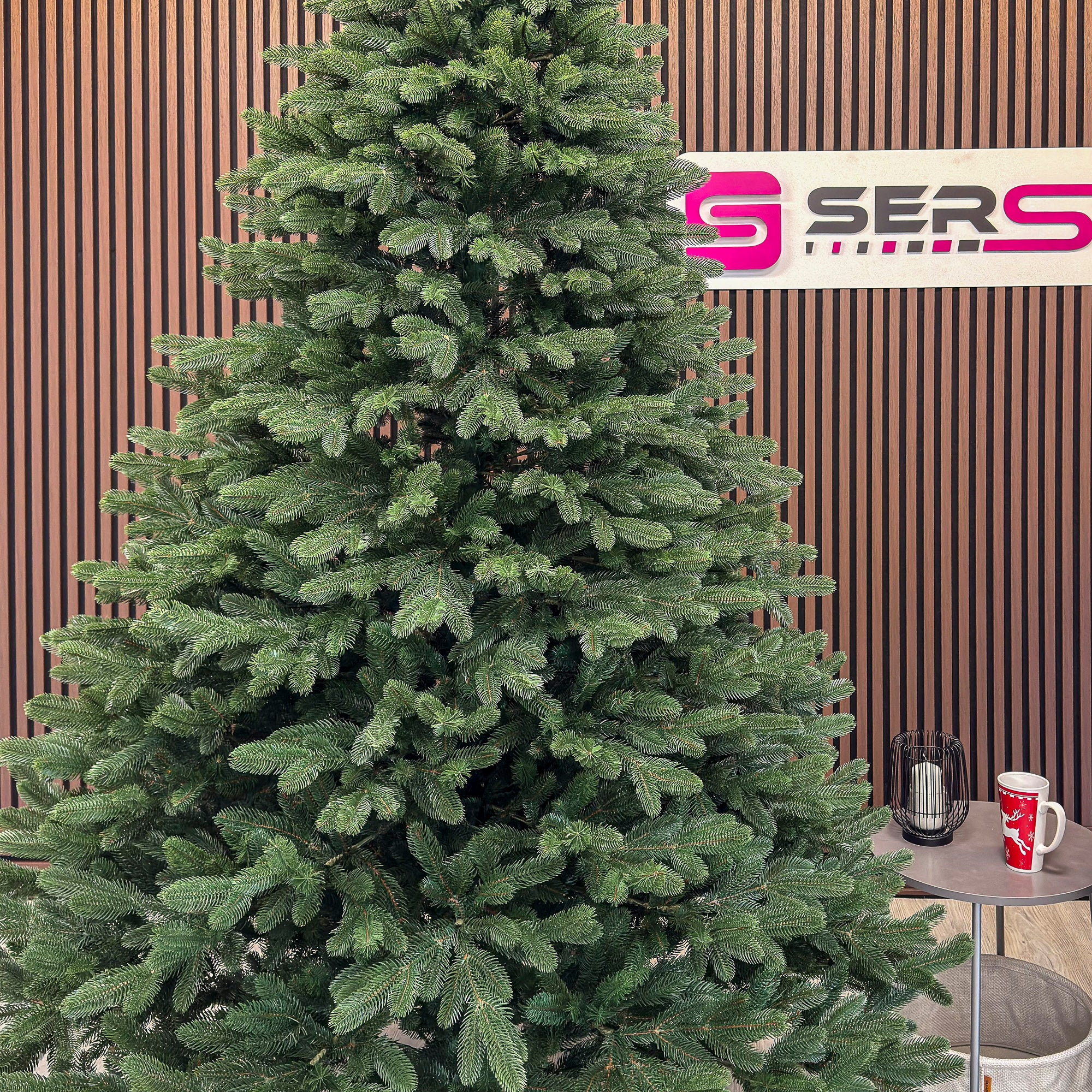 Brad artificial Christmas Deluxe by Sersimo, Laponia Select, integral 3D, 300 cm