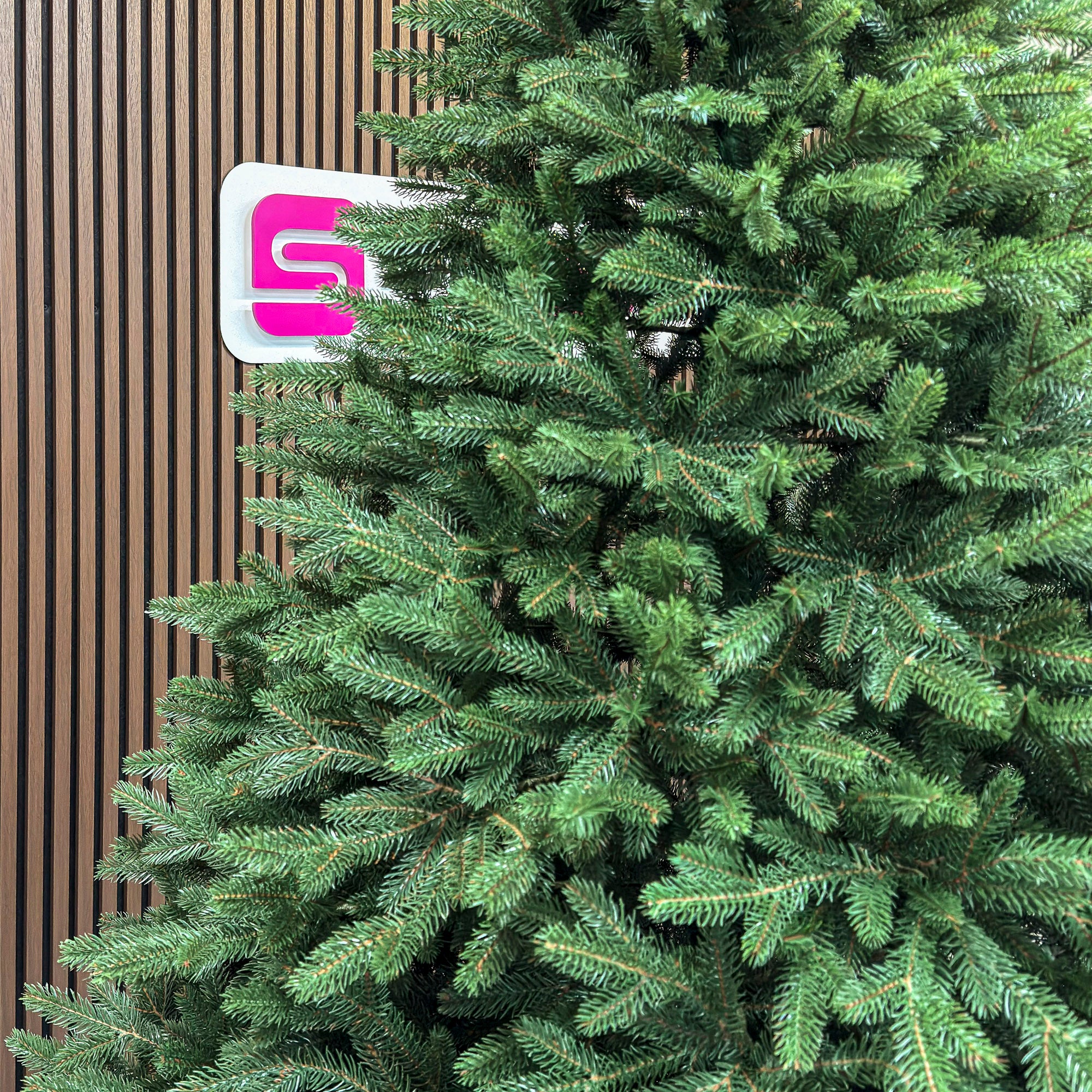 Brad artificial Christmas Deluxe by Sersimo, Alpin Select, integral 3D, 300 cm