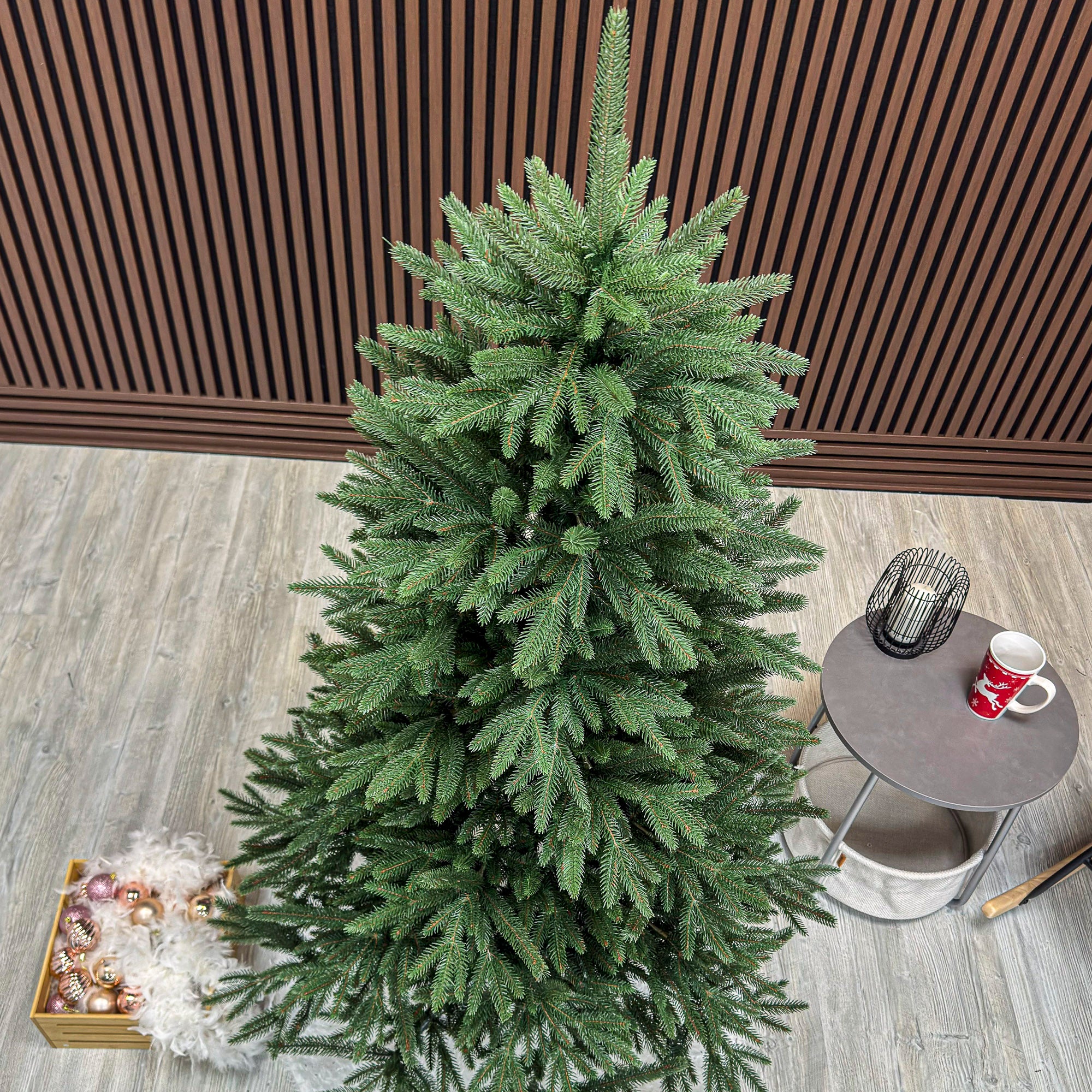 Brad artificial Christmas Deluxe by Sersimo, Alpine, verde, integral 3D, 180 cm