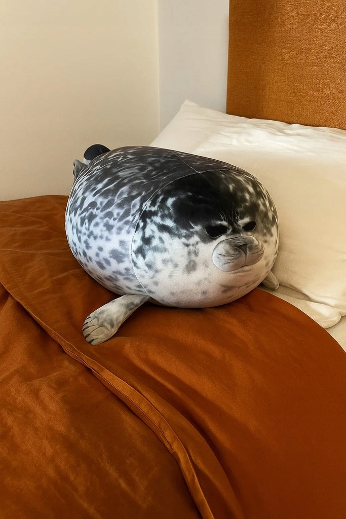 Foca de plus moale 60 cm, jucarie pufoasa pentru copii si adulti, pernuta decorativa gri