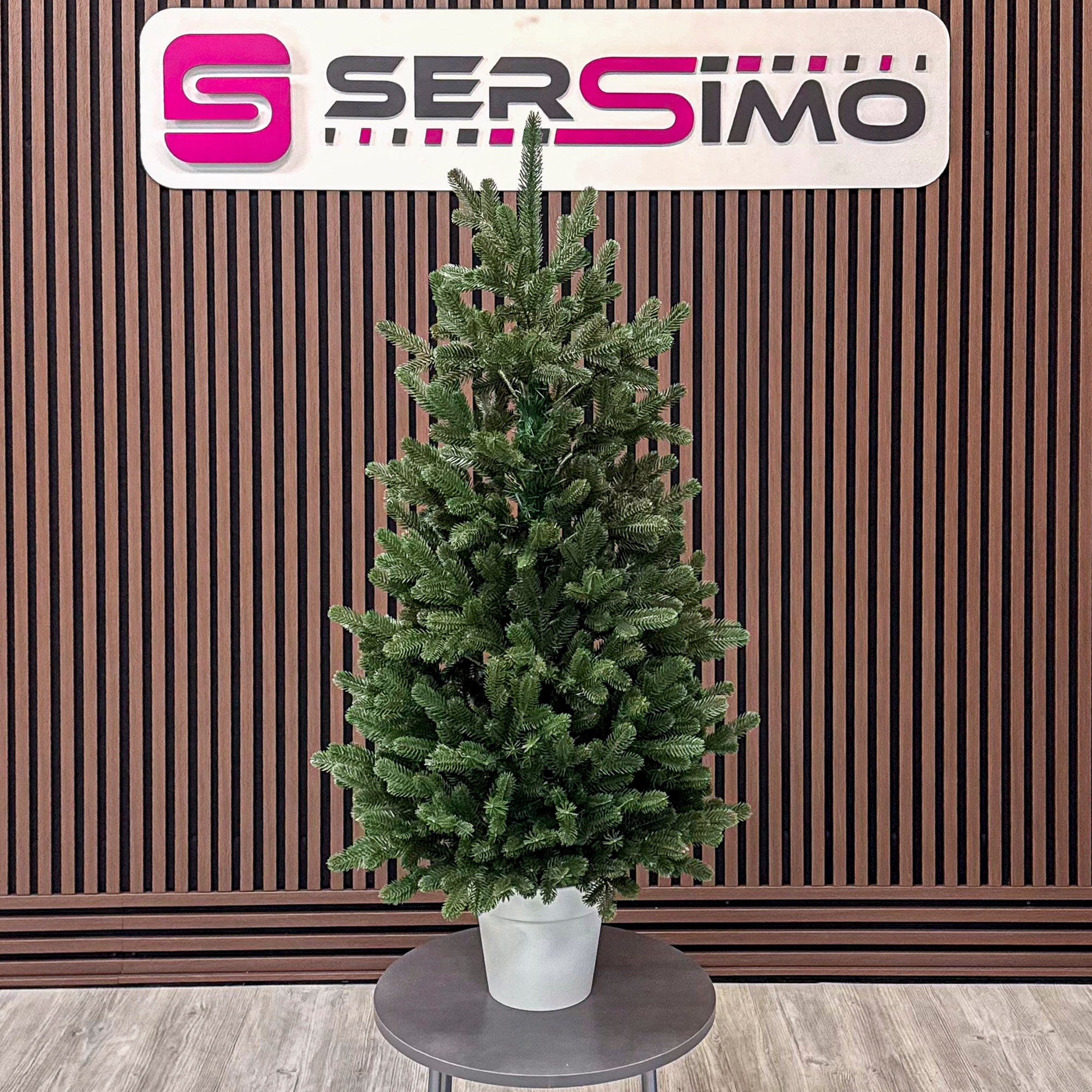 Brad artificial Christmas Deluxe by Sersimo, Viena Elite verde in ghiveci, 3D, 110 cm