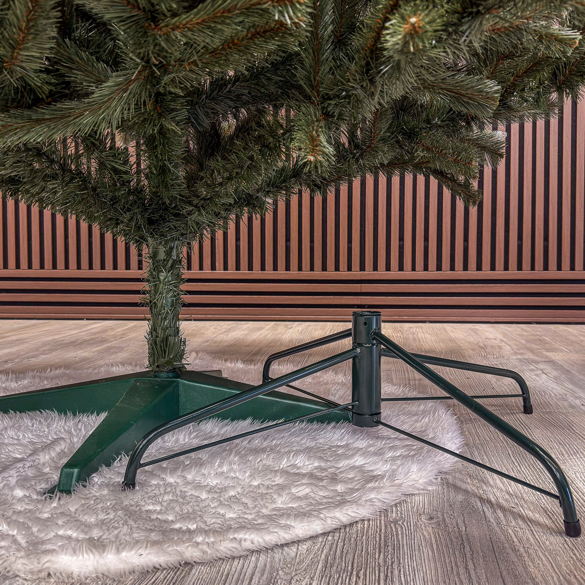 Brad artificial Christmas Deluxe by Sersimo, Frasin de Munte, 2D, 240cm