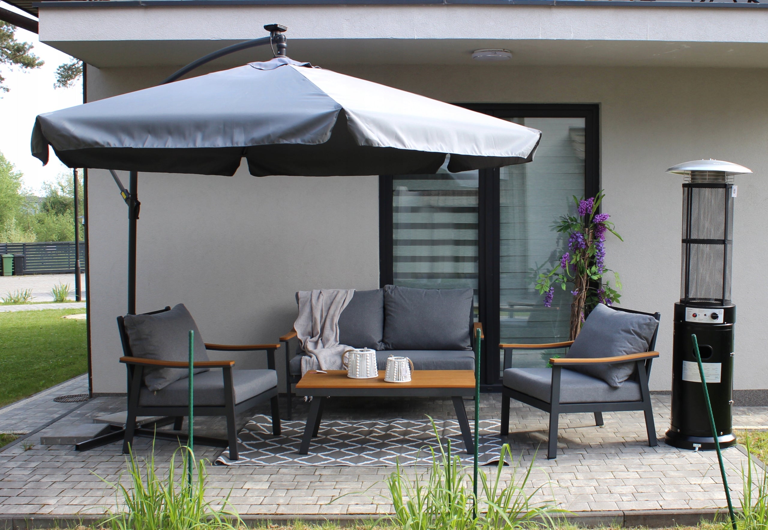 Umbrela gradina cu inclinare reglabila, cupola cu protectie UV, husa protectie, diametru 300 cm, gri
