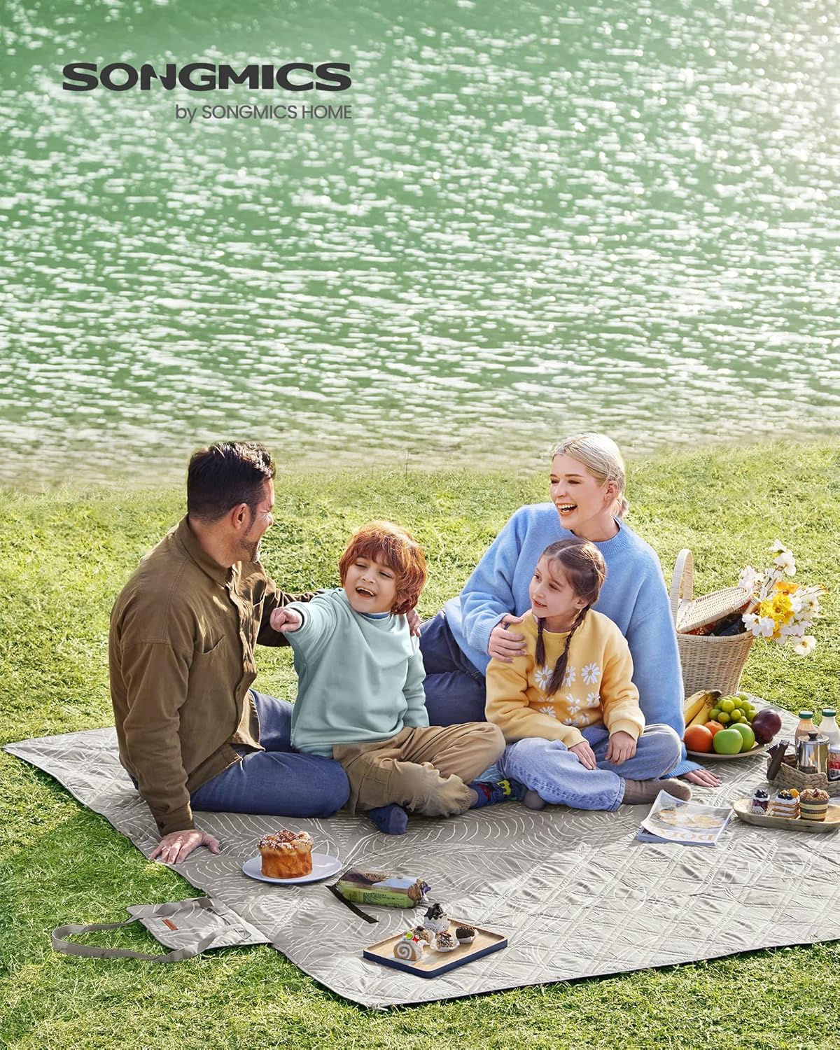SONGMICS Patura picnic impermeabila 200x200 cm, cu ancore de fixare, pliabila, lavabila, multistrat, kaki cu model tropical