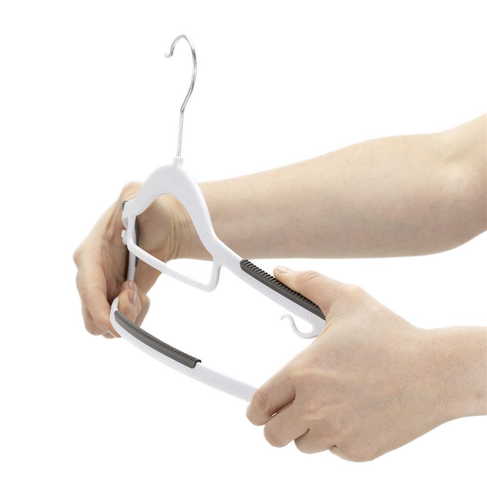 Set de 30 de umerase antiderapante pentru haine, din PE, cu carlig metalic rotativ, 41 cm, alb si gri