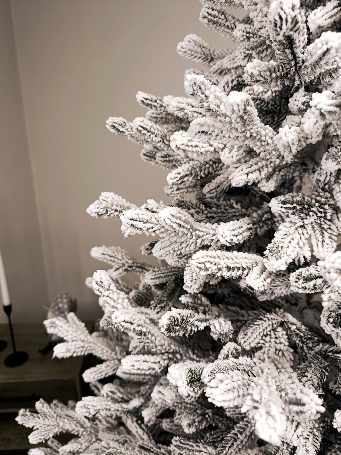 Brad artificial Christmas Deluxe by Sersimo, Viena nins, 3D, 210cm