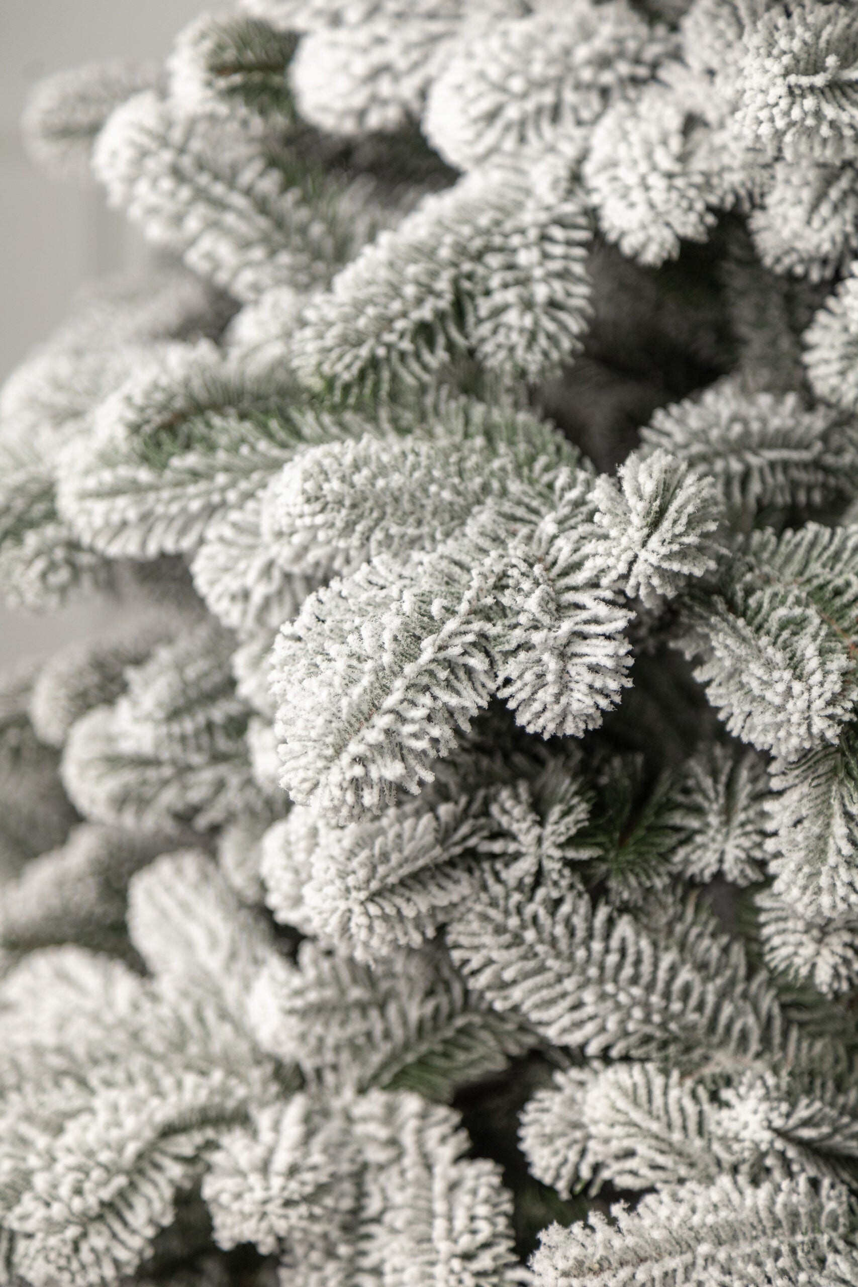Brad artificial Christmas Deluxe by Sersimo, Kovalivka Select nins, integral 3D, 230cm