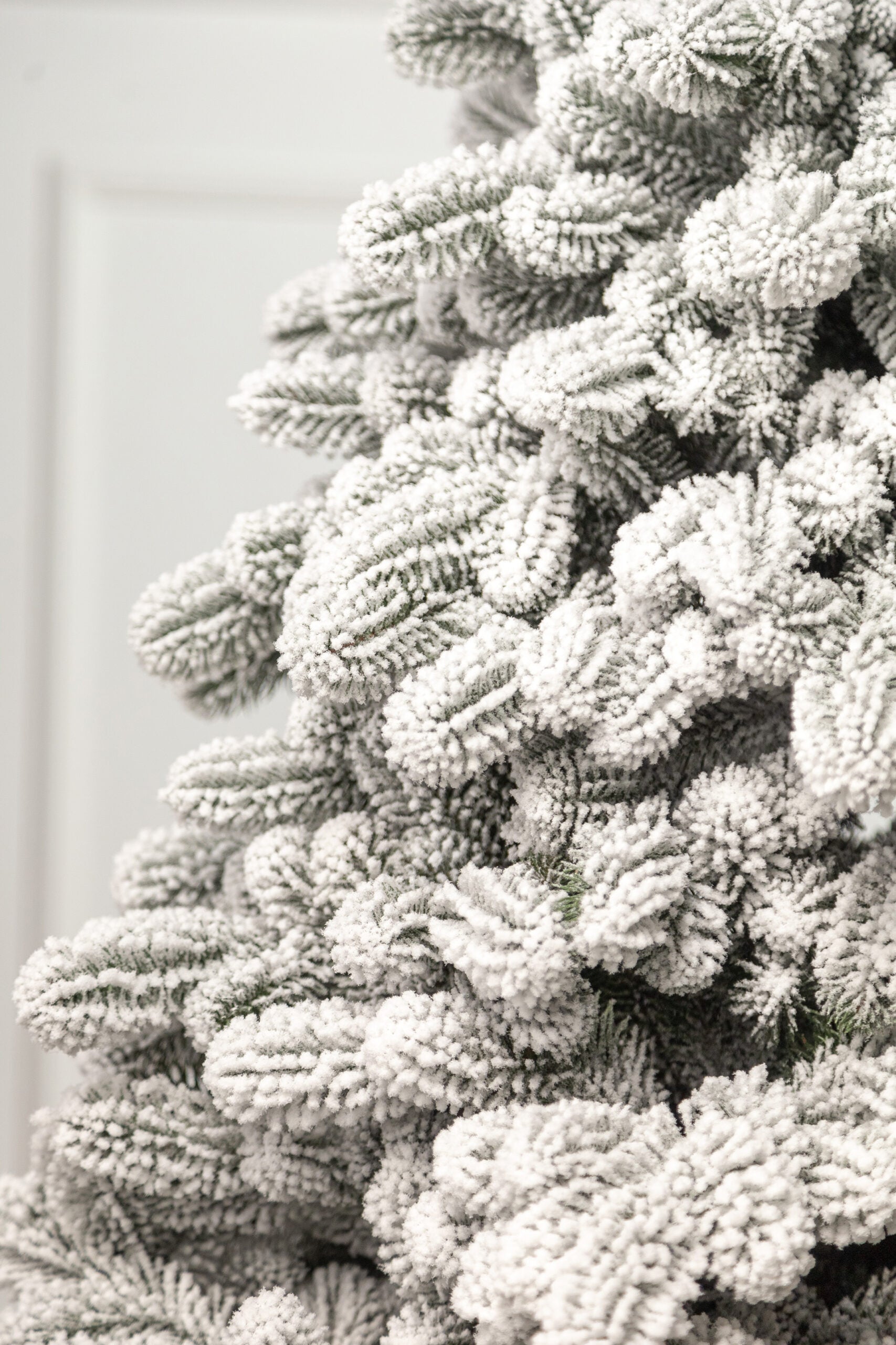 Brad artificial Christmas Deluxe by Sersimo, Kovalivka Select nins, integral 3D, 210cm