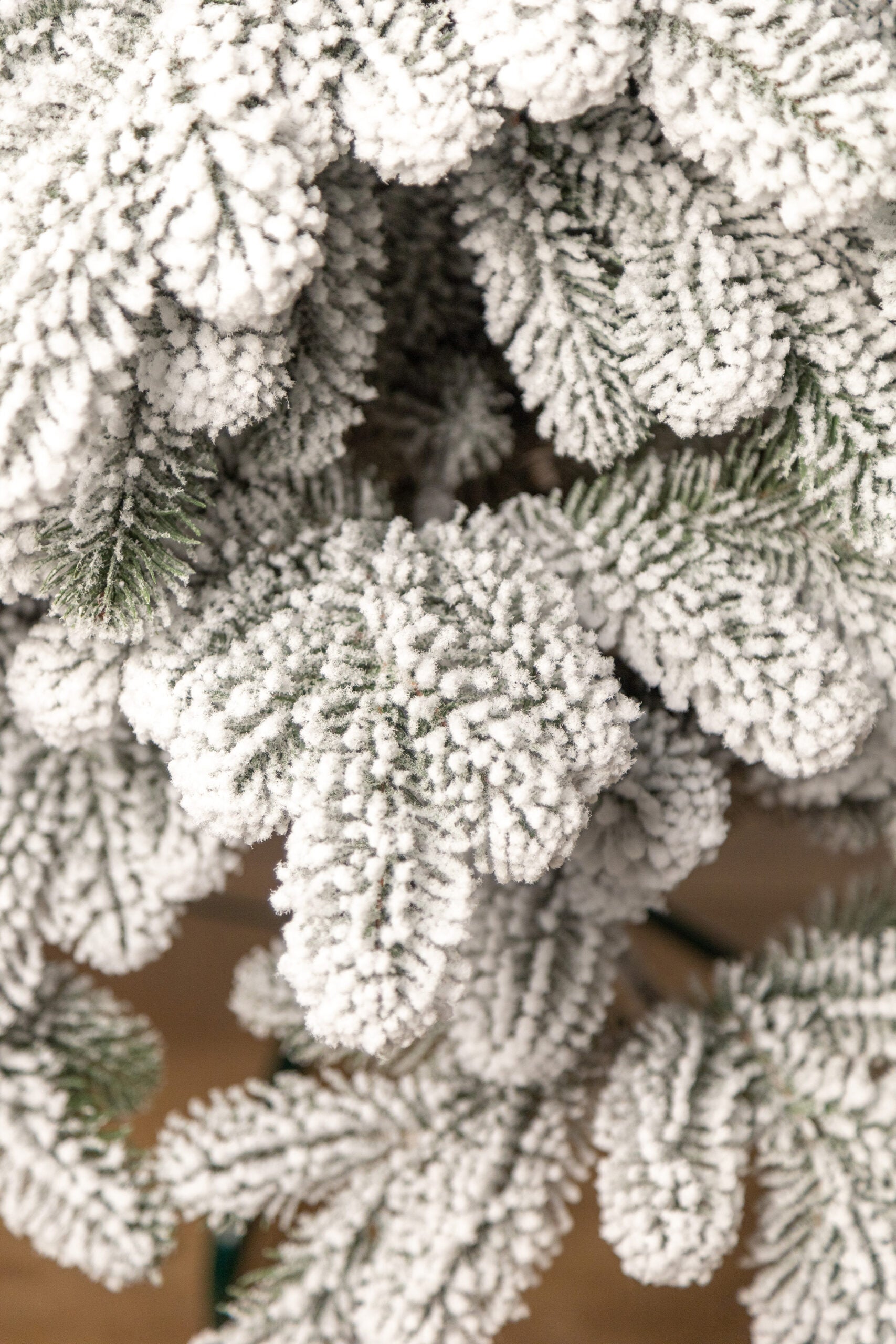 Brad artificial Christmas Deluxe by Sersimo, Kovalivka Select nins, integral 3D, 180cm