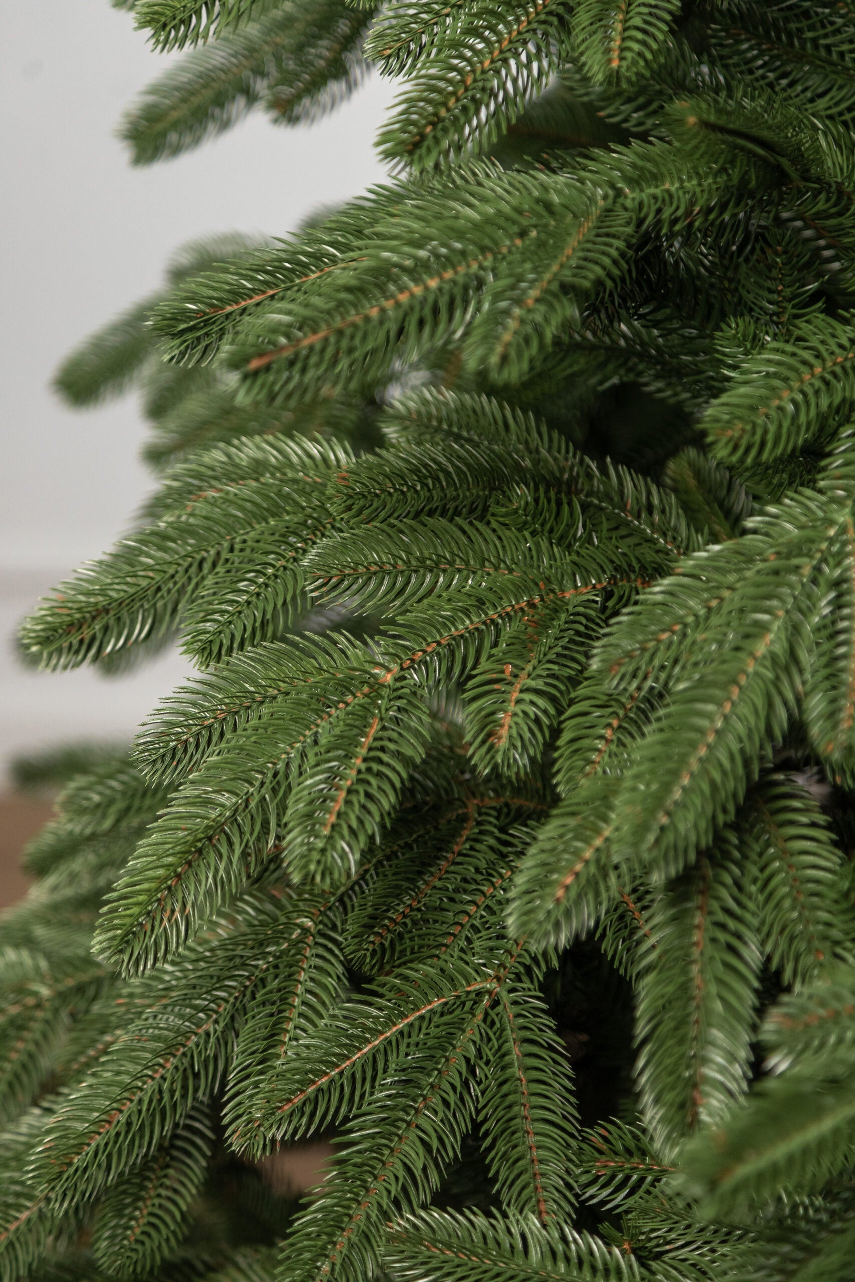 Brad artificial Christmas Deluxe by Sersimo, Laponia Select, integral 3D, 210cm