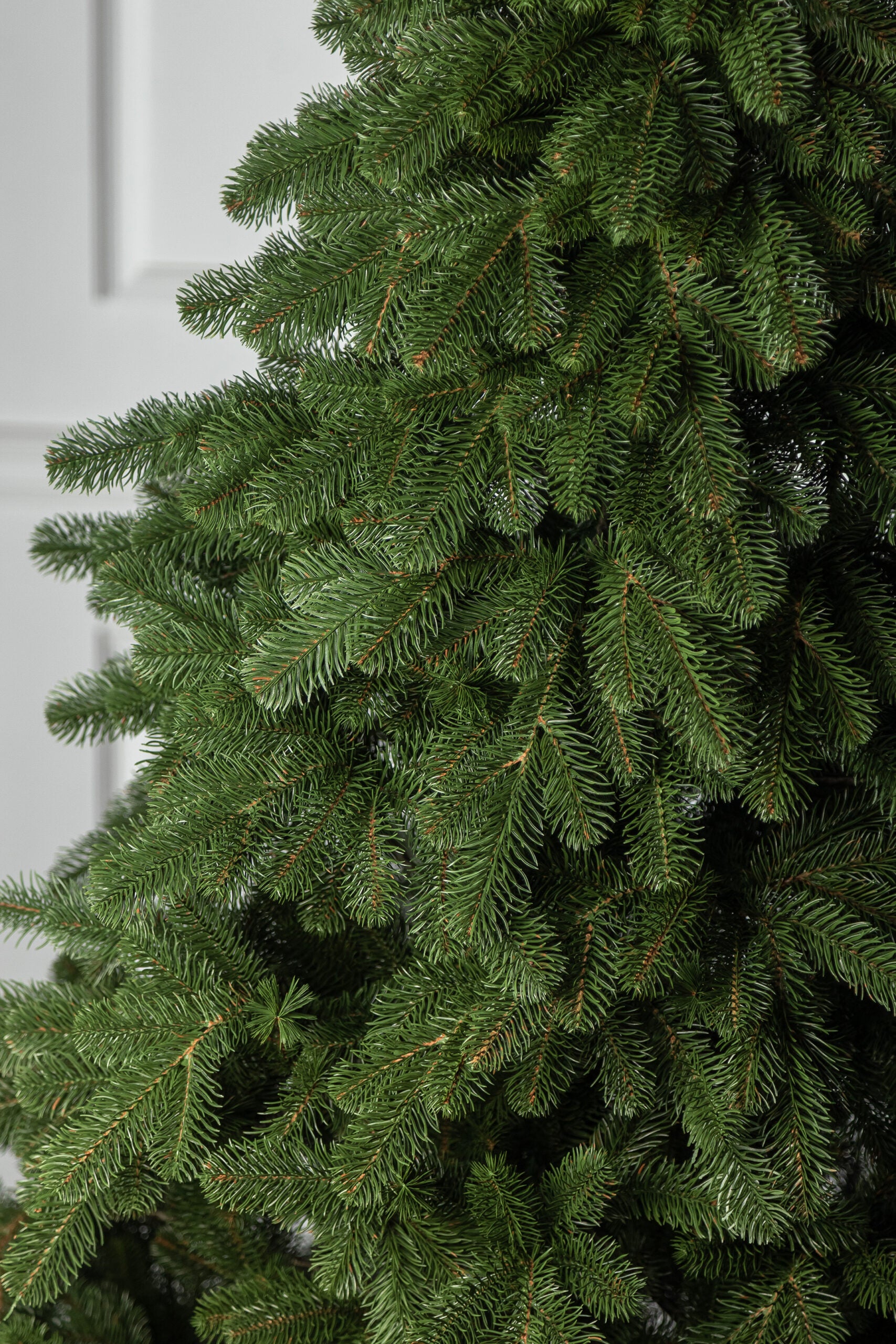 Brad artificial Christmas Deluxe by Sersimo, Kovalivka Select, integral 3D, 210cm