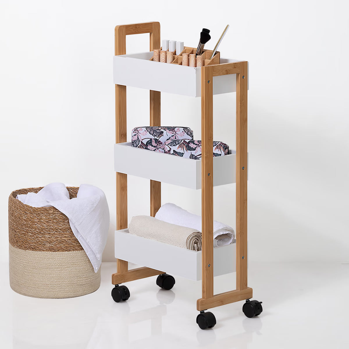 Etajera cu roti Atmosphera Natureo cu 3 niveluri, bambus si MDF, 41x20x81 cm, alb