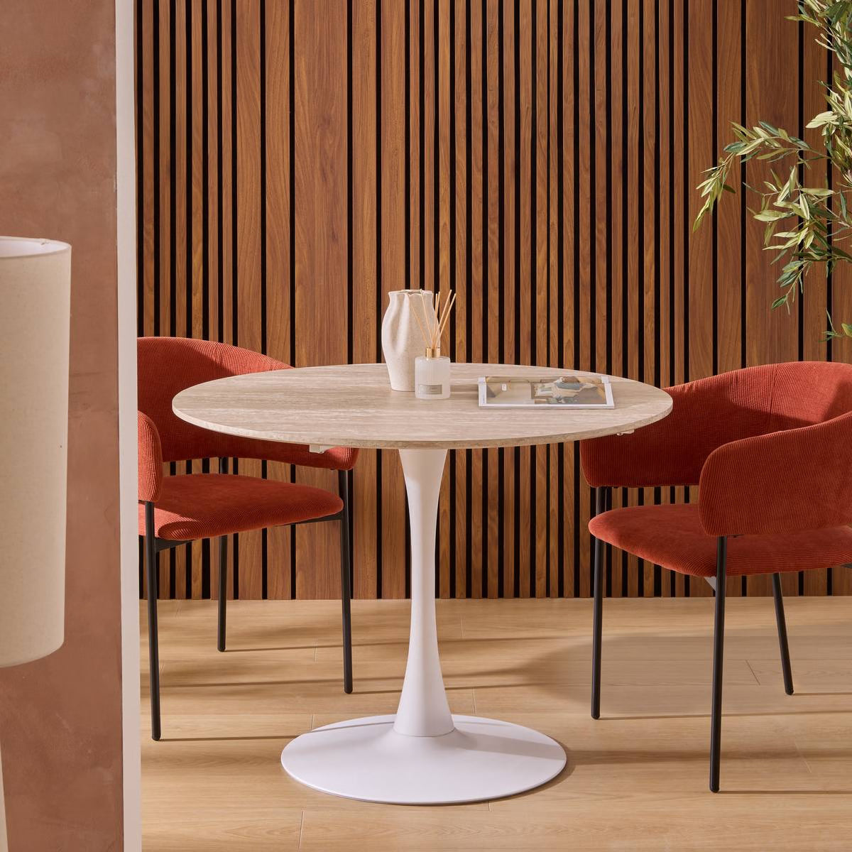 Masa rotunda Atmosphera Elias, 102x74 cm, MDF si metal, bej si alb