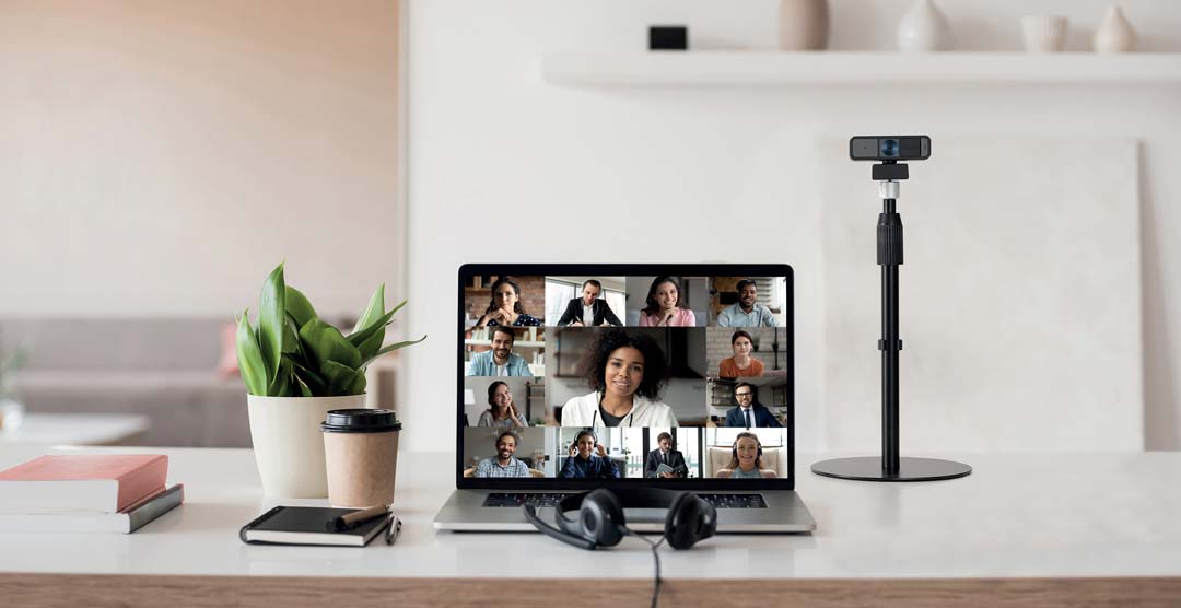 Suport ergonomic Kensington A1010, telescopic, optimizat pt. microfoane, camere web, sisteme de iluminare, extindere