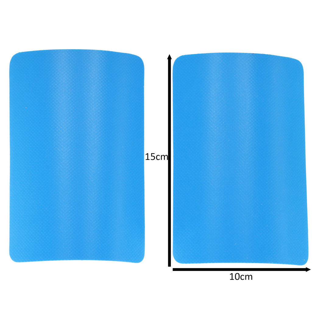 Set reparatie SUP cu 4 plasturi, 2 tuburi adeziv si perii aplicare, in cutie din plastic