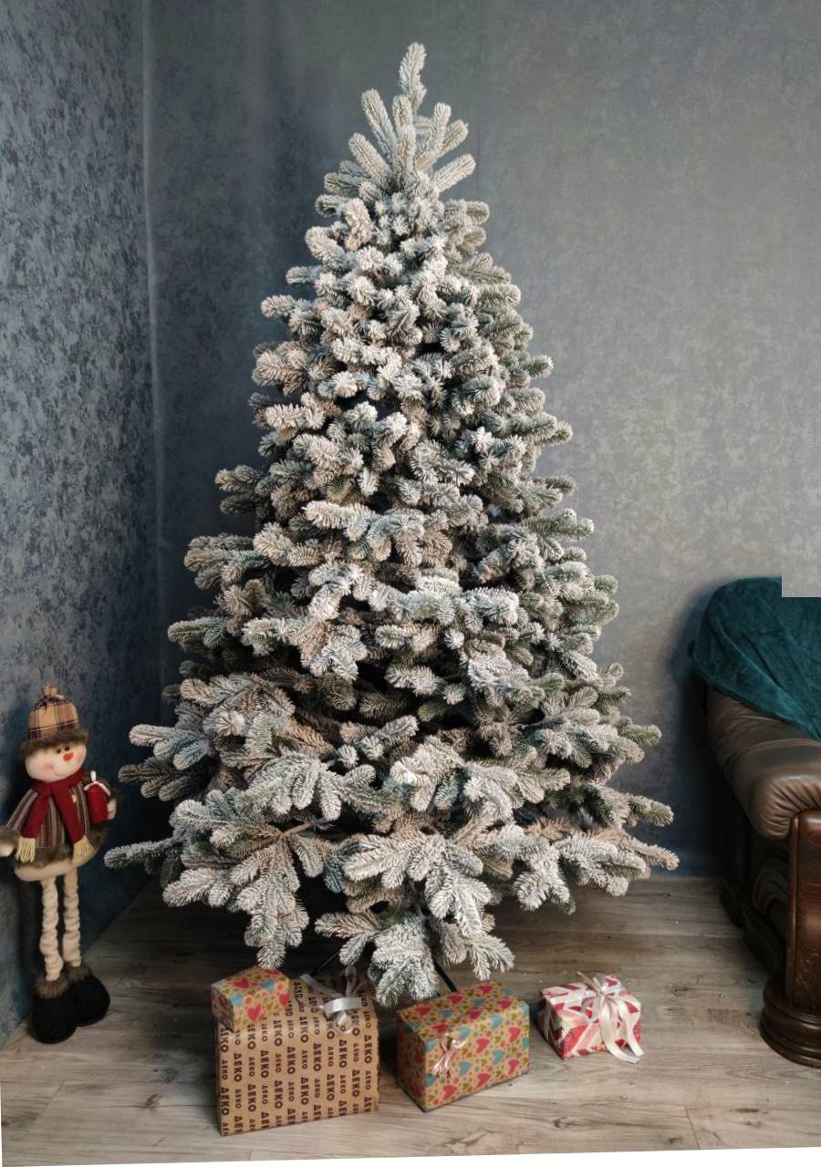 Brad artificial Christmas Deluxe by Sersimo, Kovalivska nins, 3D, 210cm