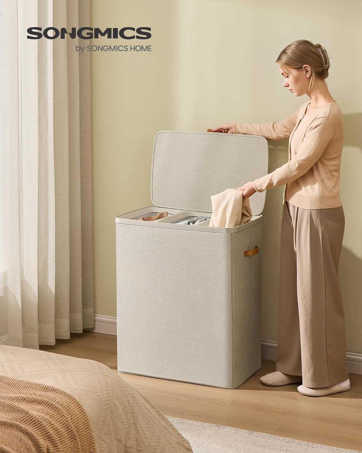 SONGMICS Cos rufe cu 3 compartimente si capac, saci detasabili cu maner, 190 litri, 64x40x75 cm, bej