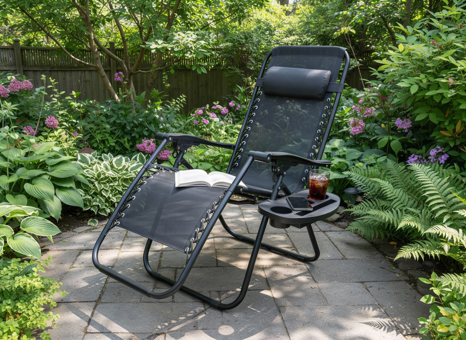 Sezlong pliant cu suport pahar, buzunar si perna, textilene, maxim 120 kg, 65x90x110 cm, negru