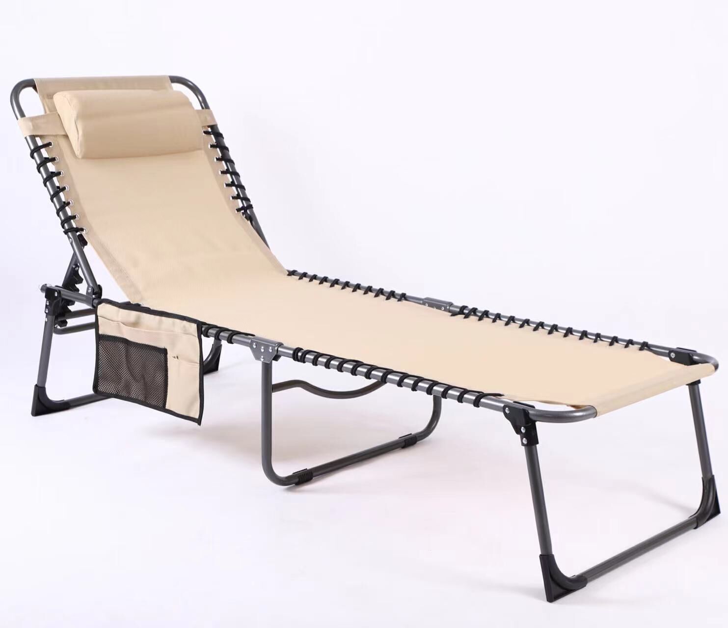 Sezlong pliabil 190x58x30 cm, cu spatar reglabil, perna si buzunar lateral, cadru metalic, crem