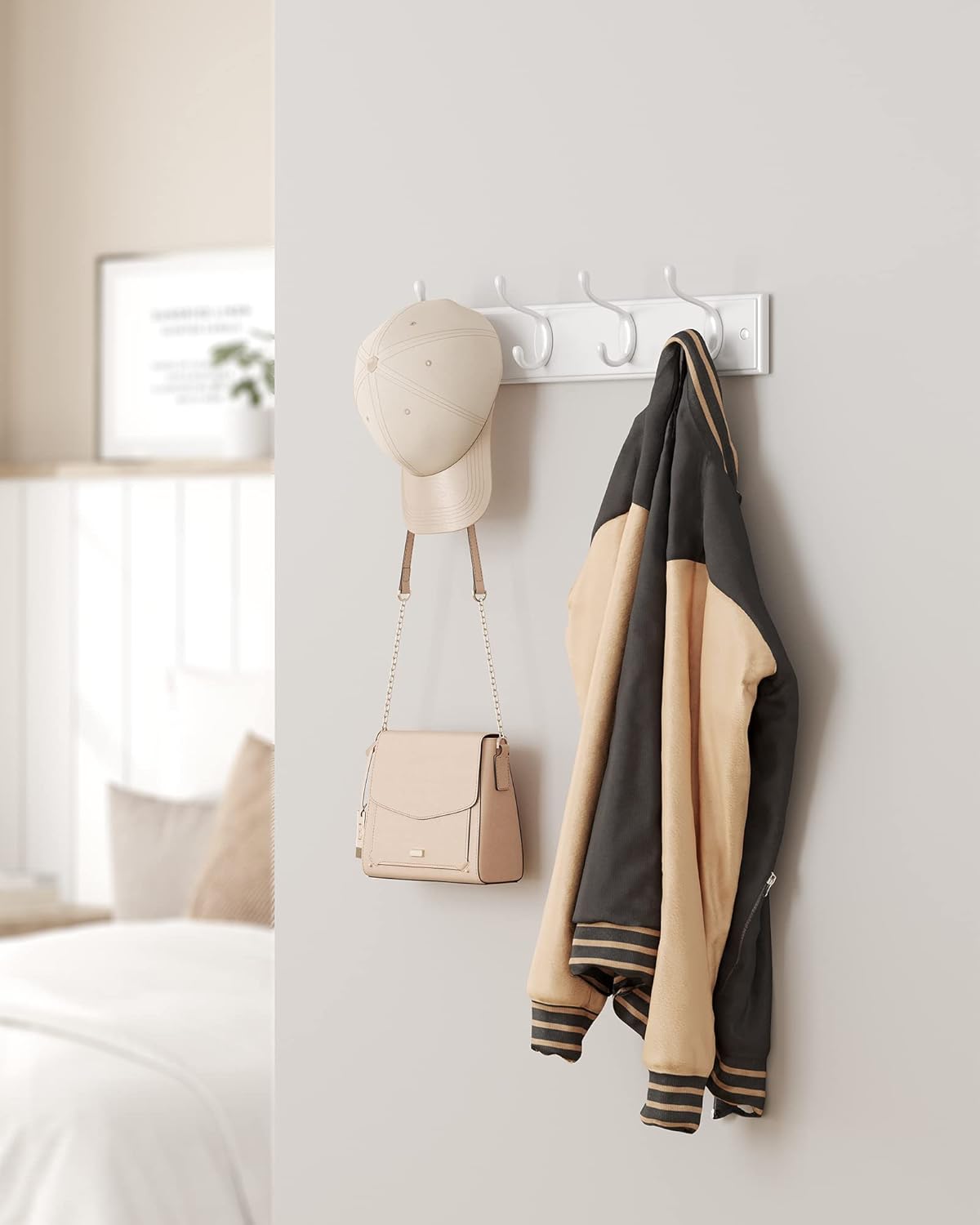 SONGMICS Cuier perete cu 4 carlige duble metalice, MDF, montaj pe perete, 40x8 cm, alb