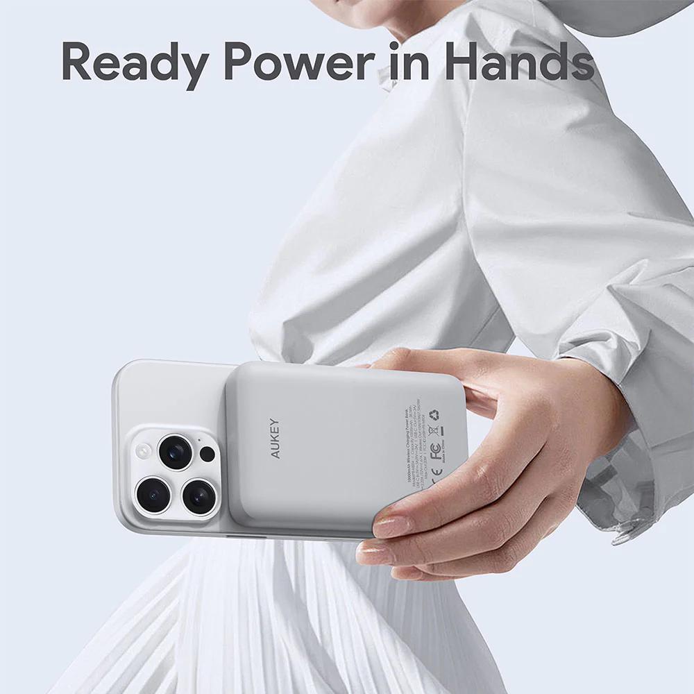POWER BANK Aukey "PB-MS04" 10.000 mAh, 20W wireless, magnetic, 1 x USB-C, 202.8g, alb, "LLTSN1056726" - 689323790036