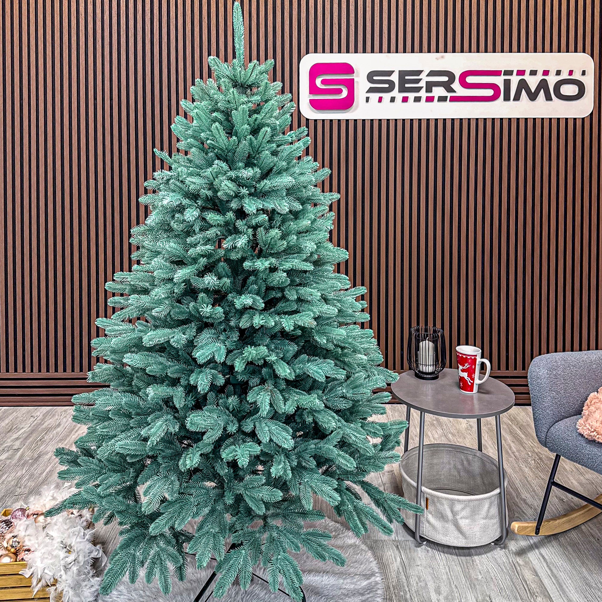 Brad artificial Christmas Deluxe by Sersimo, Laponia Select argintiu, integral 3D, 180cm