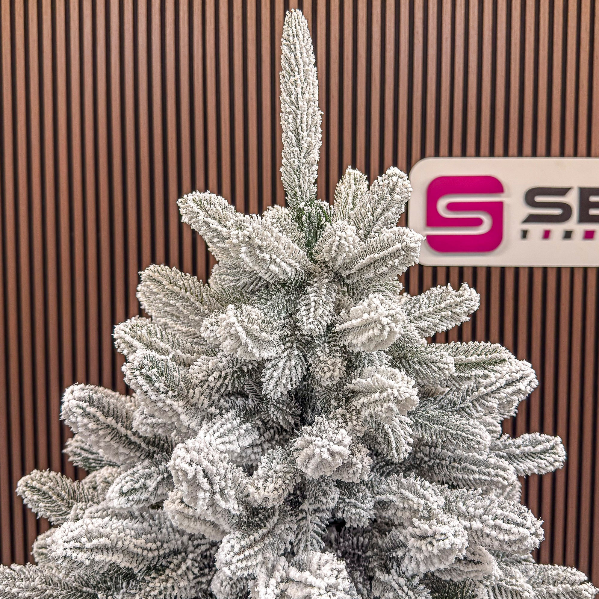 Brad artificial Christmas Deluxe by, Laponia Select nins, integral 3D, 210cm
