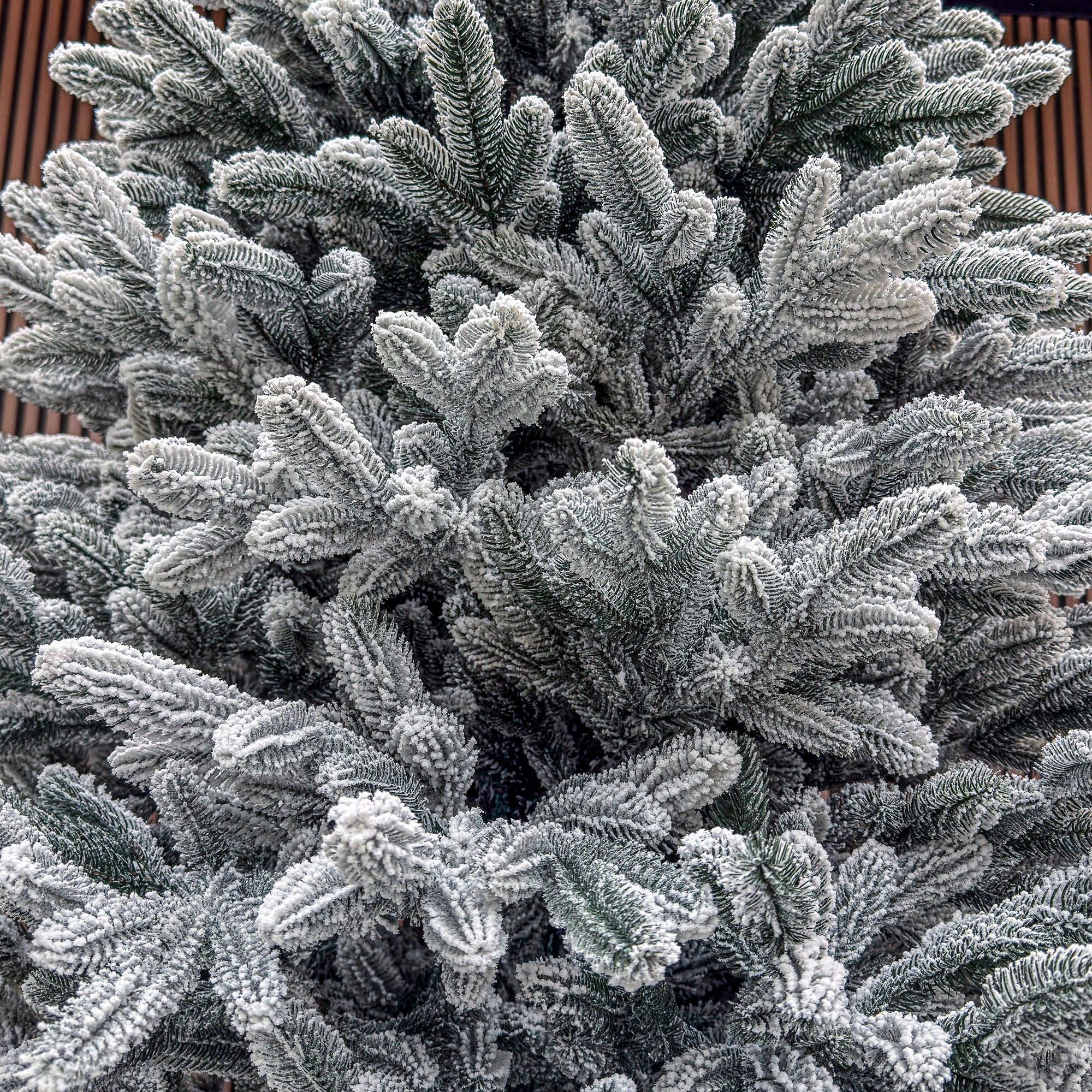 Brad artificial Christmas Deluxe by, Laponia Select nins, integral 3D, 210cm