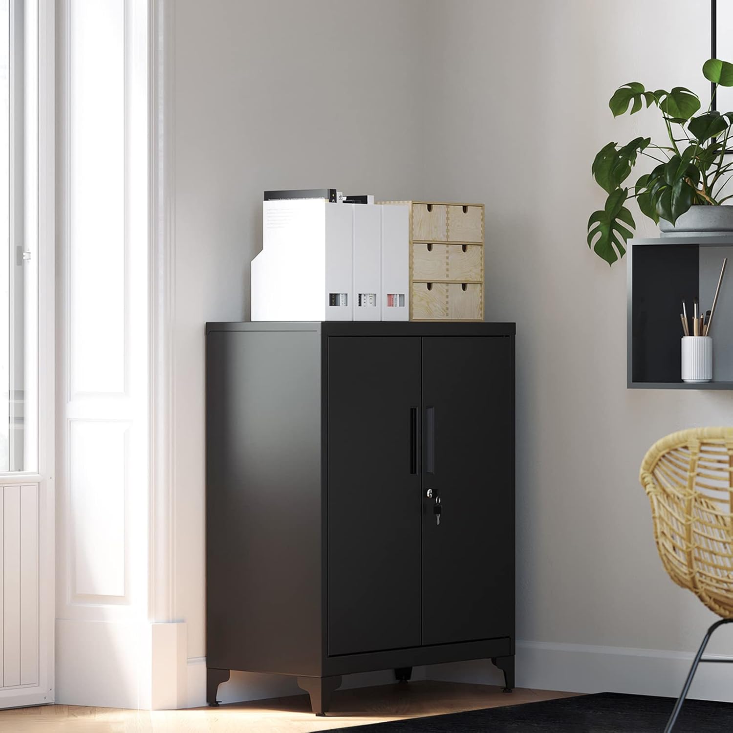 SONGMICS Dulap birou metalic cu 2 usi si sistem de inchidere, multifunctional cu rafturi reglabile, 40x80x90 cm, negru