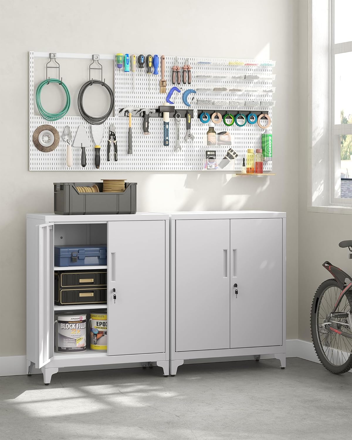 SONGMICS Dulap birou metalic cu 2 usi si sistem de inchidere, multifunctional cu rafturi reglabile, 40x80x90 cm, gri