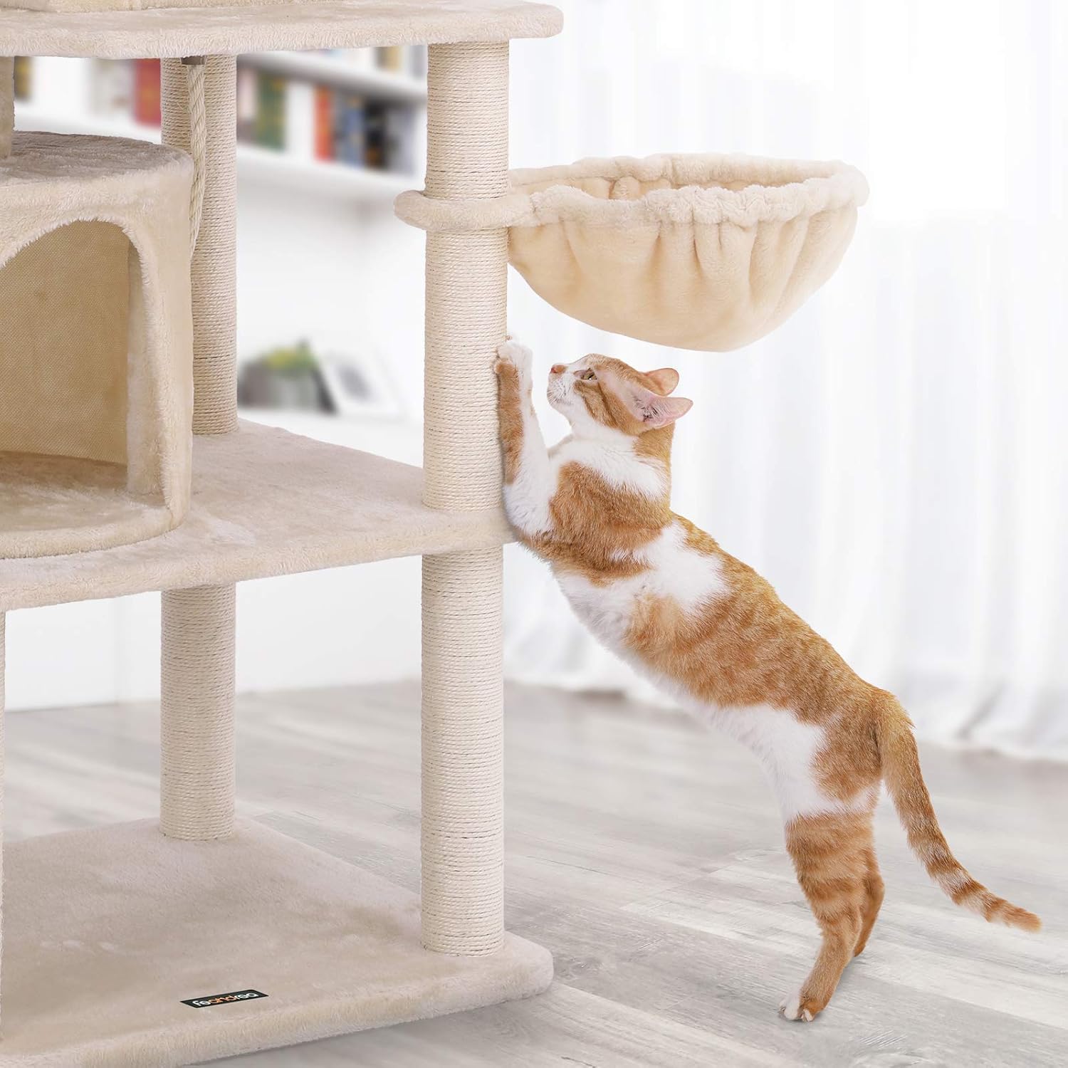 FEANDREA Ansamblu de joaca pentru pisici 152 cm cu stalpi sisal, 2 casute, cos plus si platforme, bej