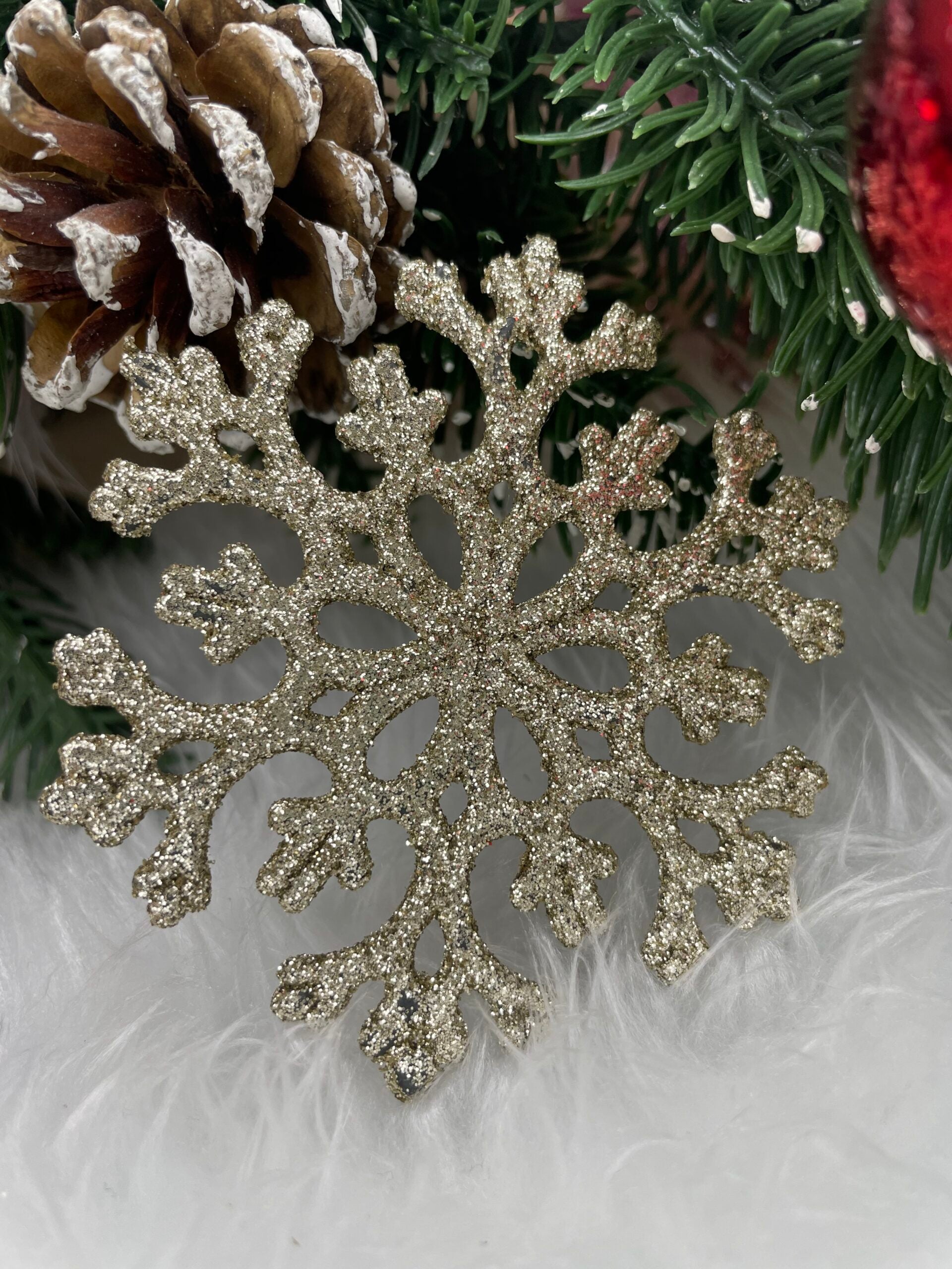 Decoratiune brad fulg de zapada, set 8 bucati, 8cm, auriu