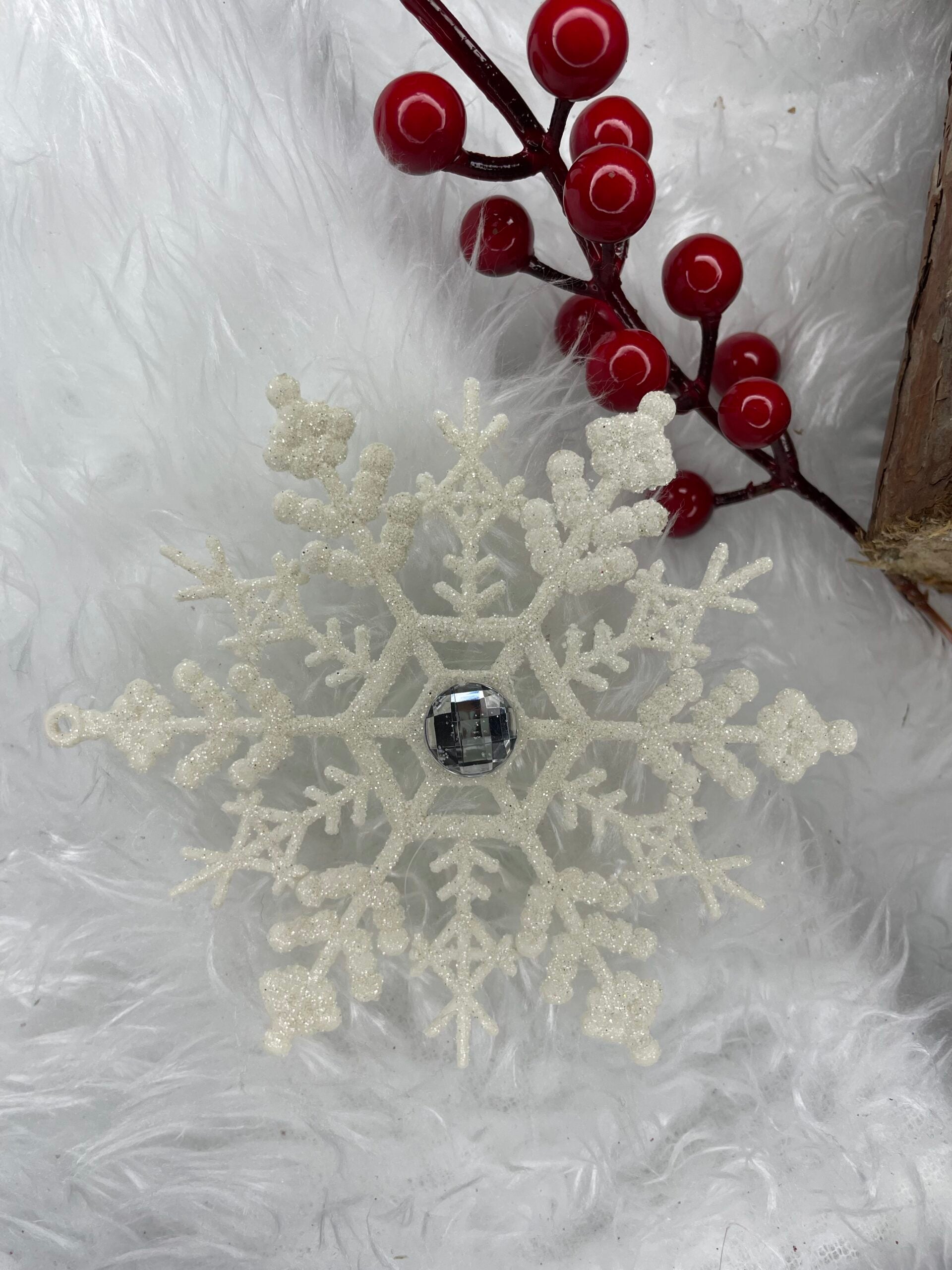 Decoratiune brad fulg de zapada cu cristal, set 2 bucati, 12cm, alb
