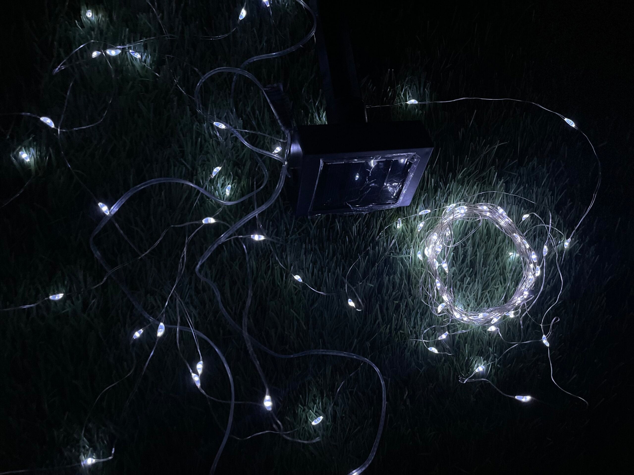 Ghirlanda luminoasa liniara, 100 LED-uri, 990cm, incarcare solara, alb rece