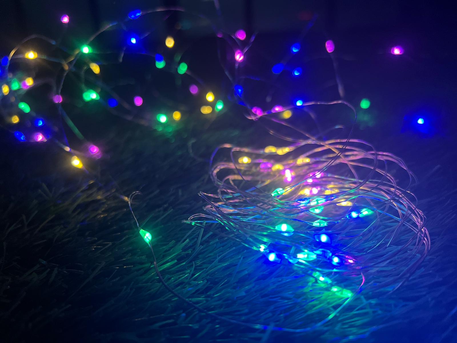 Ghirlanda luminoasa liniara, 100 LED-uri, 990cm, incarcare solara, multicolor