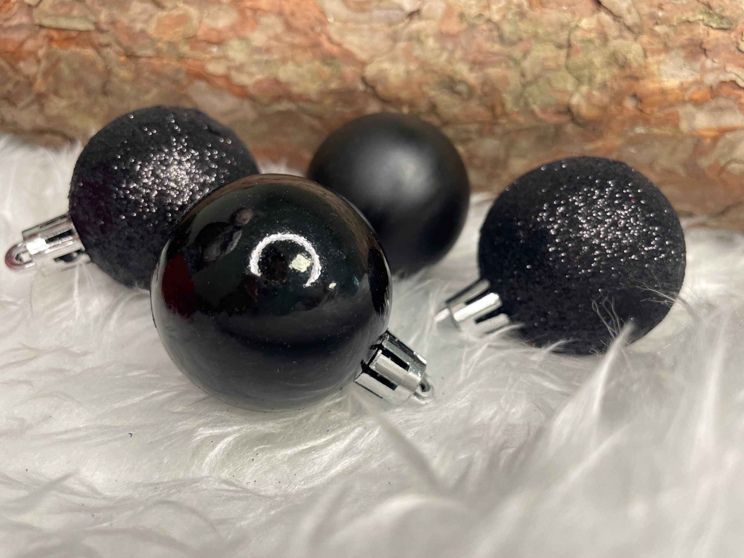 Set globuri de Craciun, 20 bucati, 3 modele, 4cm, negru
