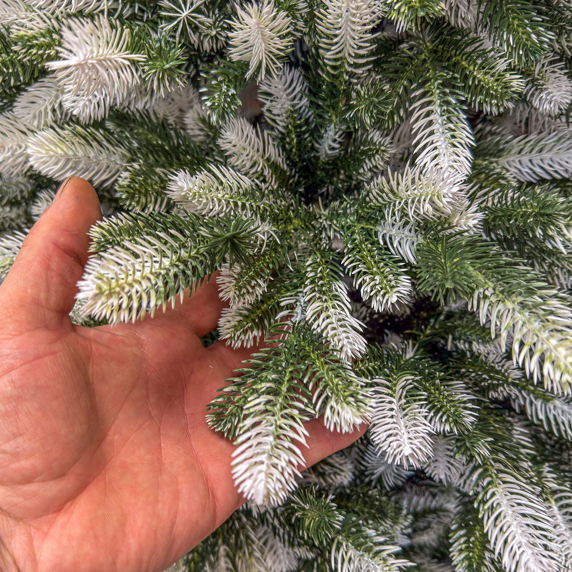 Brad artificial Christmas Deluxe by Sersimo, Polar Winter Select, integral 3D, 180 cm