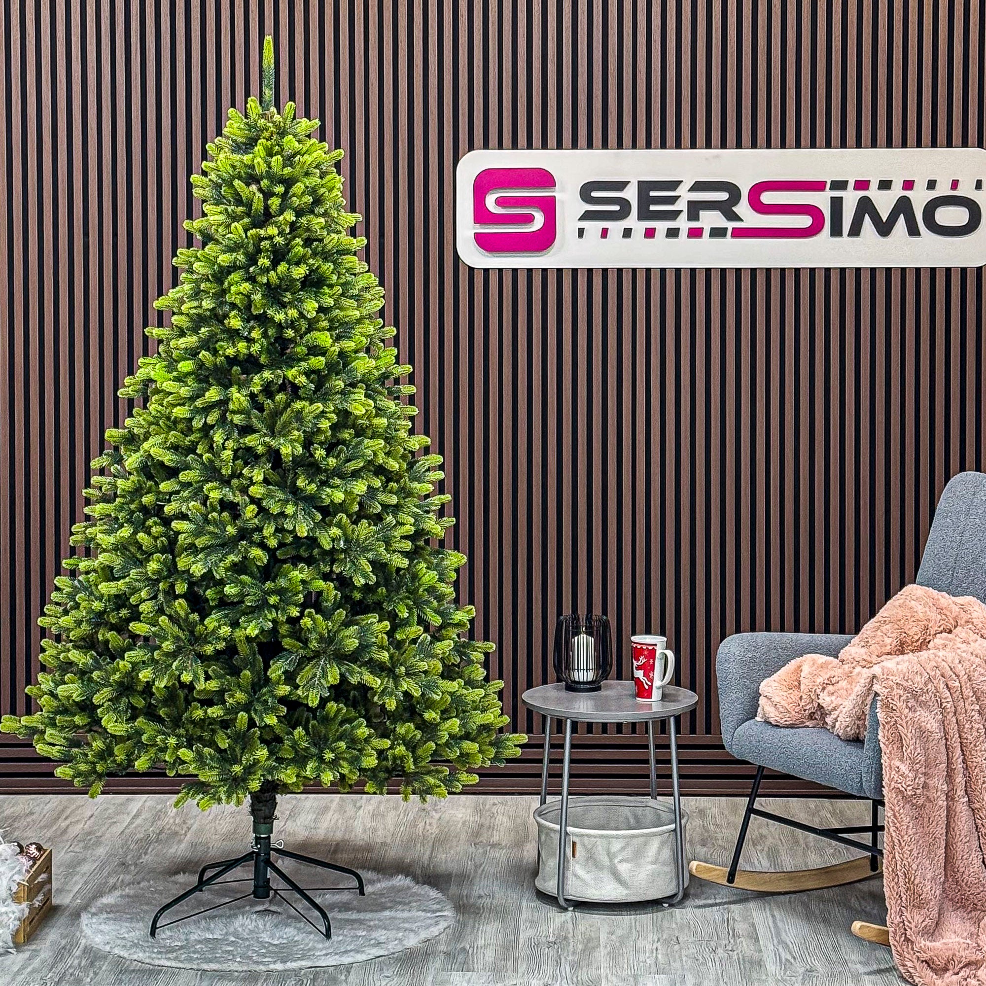 Brad artificial Christmas Deluxe by Sersimo, Polar Spring Select, integral 3D, 210 cm