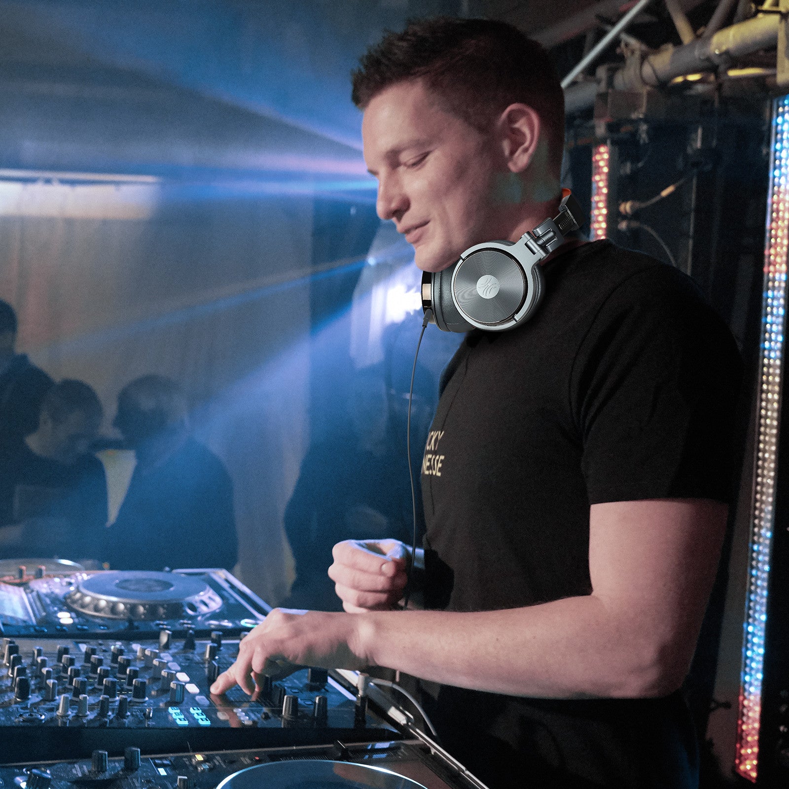 Casca OneOdio cu fir detasabil, tip over ear, utilizare profesionala, DJ, conectare prin Jack 3.5 mm | Jack 6.35 mm, difuzor 50 mm, impedanta 32 Ohm, gri, "Pro50-Deep-Grey" (timbru verde 0.8lei)