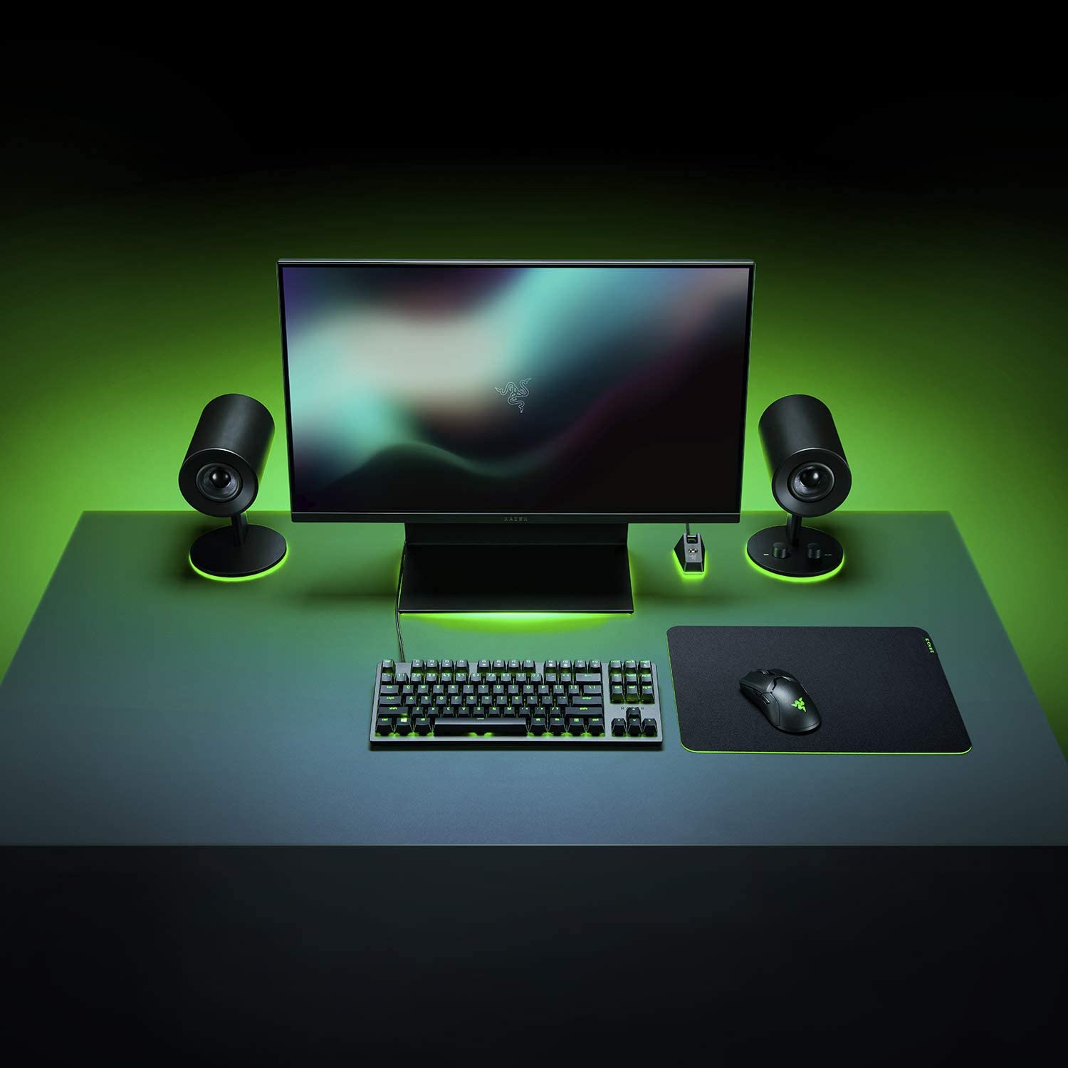 Mouse PAD RAZER, "Gigantus 2", gaming, cauciuc &amp; material textil, 360x275x3 mm, negru, "RZ02-03330200-R3M1"