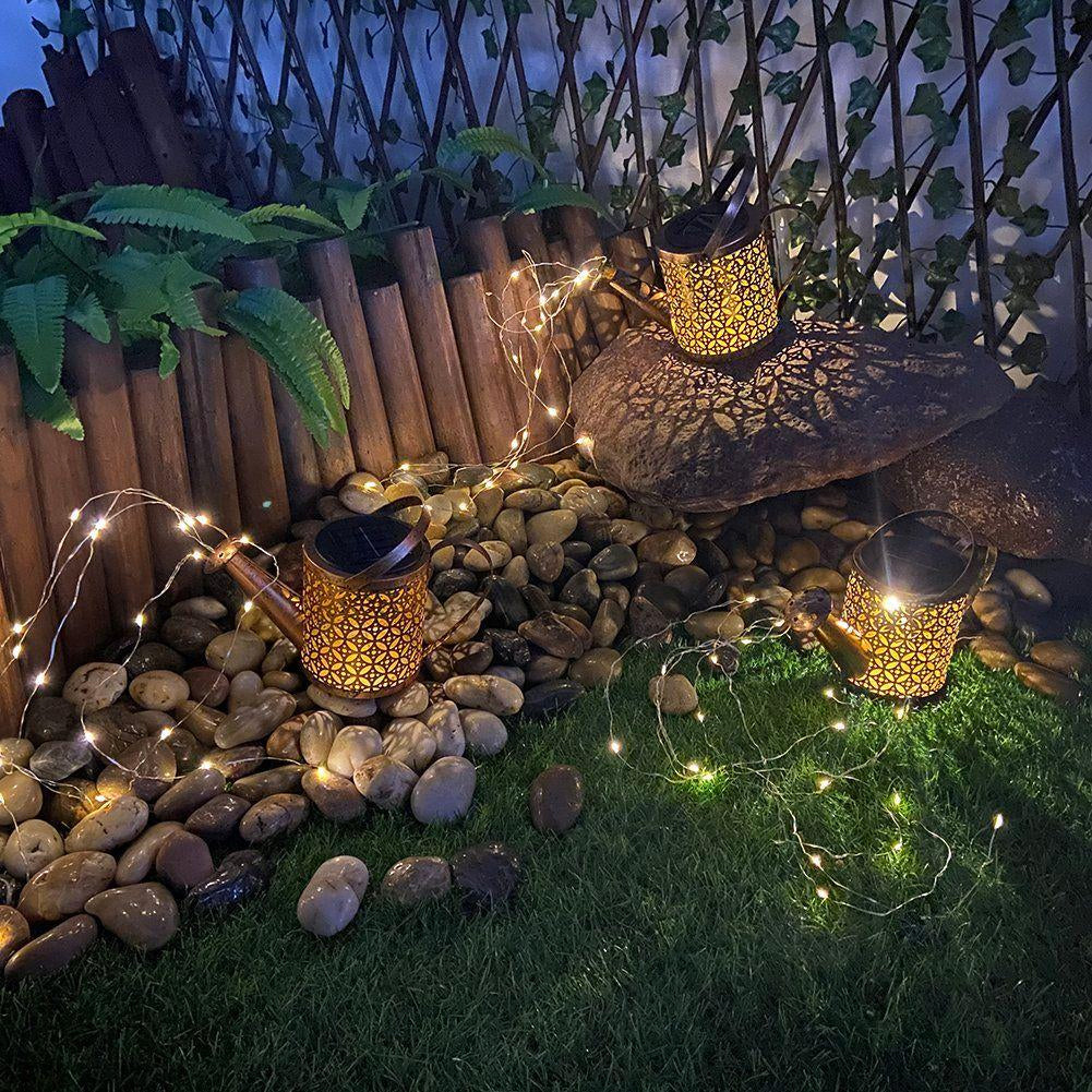 Lampa solara decorativa tip stropitoare, 37 LED, lumina calda, 80 cm, negru si maro