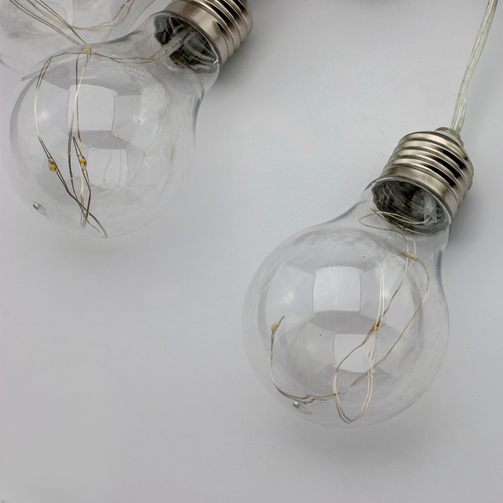 Ghirlanda luminoasa, LED, model Moza, 20 becuri, 580cm, incarcare solara, lumina alb cald