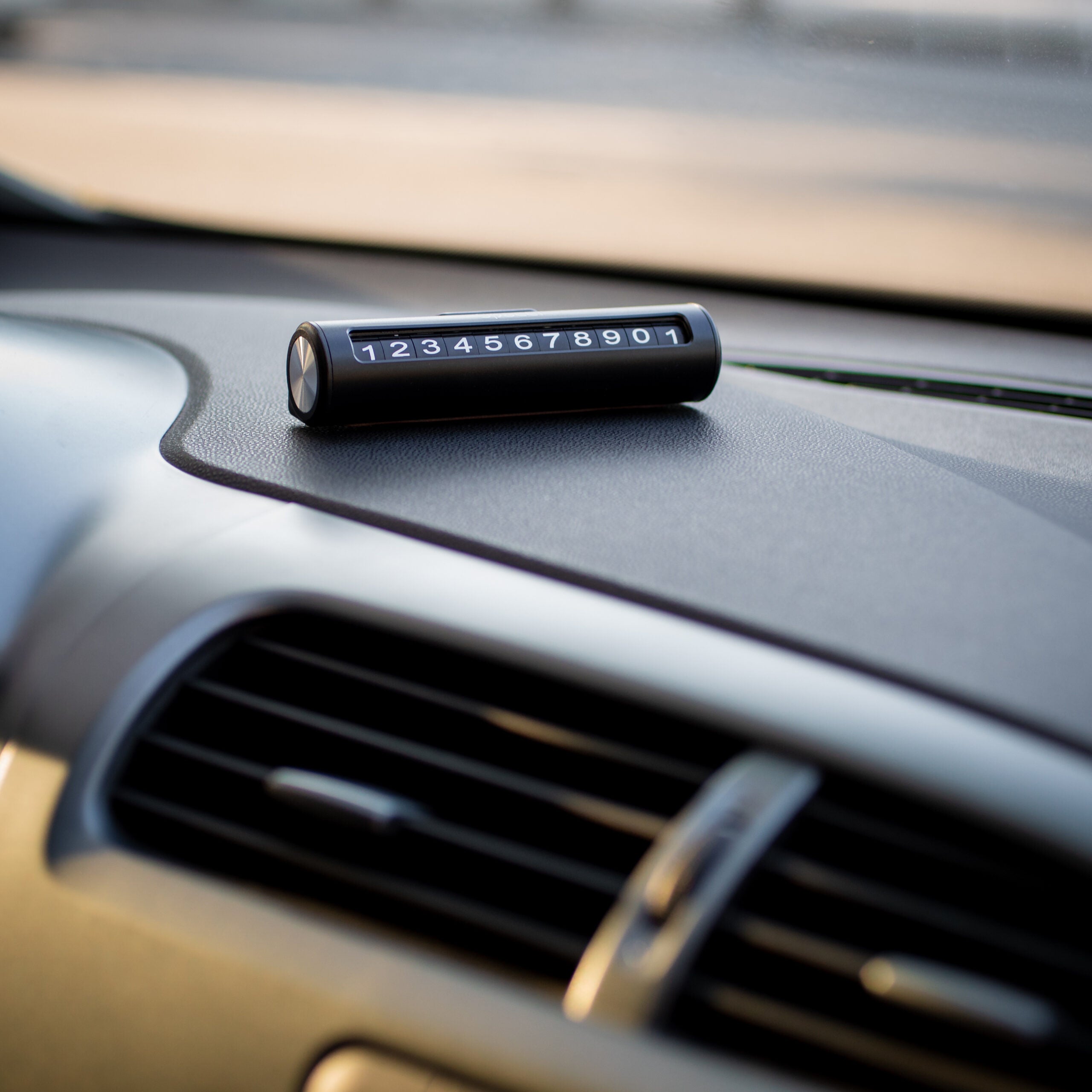 SUPORT numar de telefon parbriz Spacer, Functie ascundere numar, Negru, "SPAA-PHNR-01"