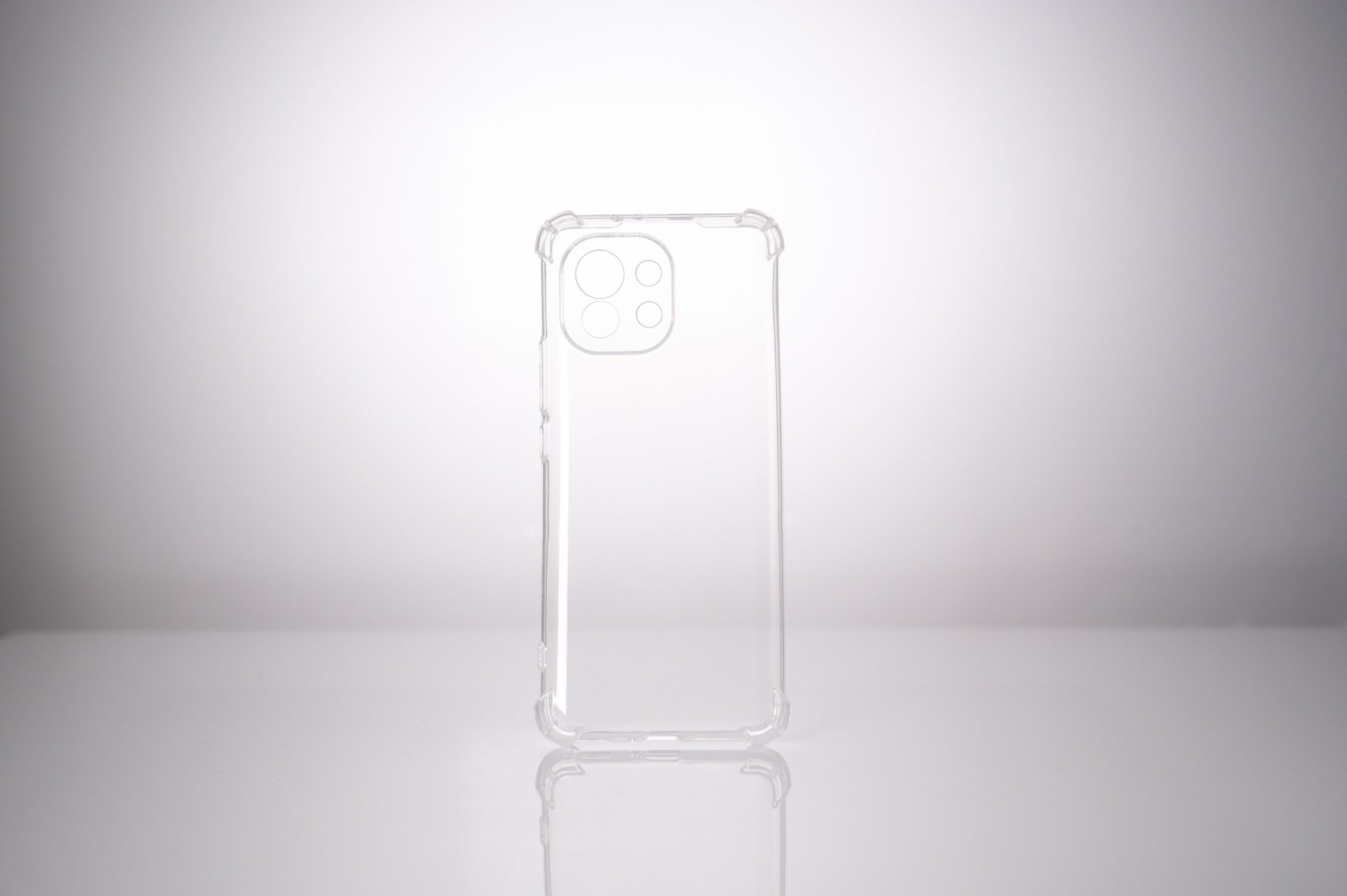 Husa Xiaomi Mi 11 5G Spacer, transparenta, grosime 1.5mm, protectie suplimentara antisoc la colturi, material flexibil TPU "SPPC-XI-MI-115G-CLR"