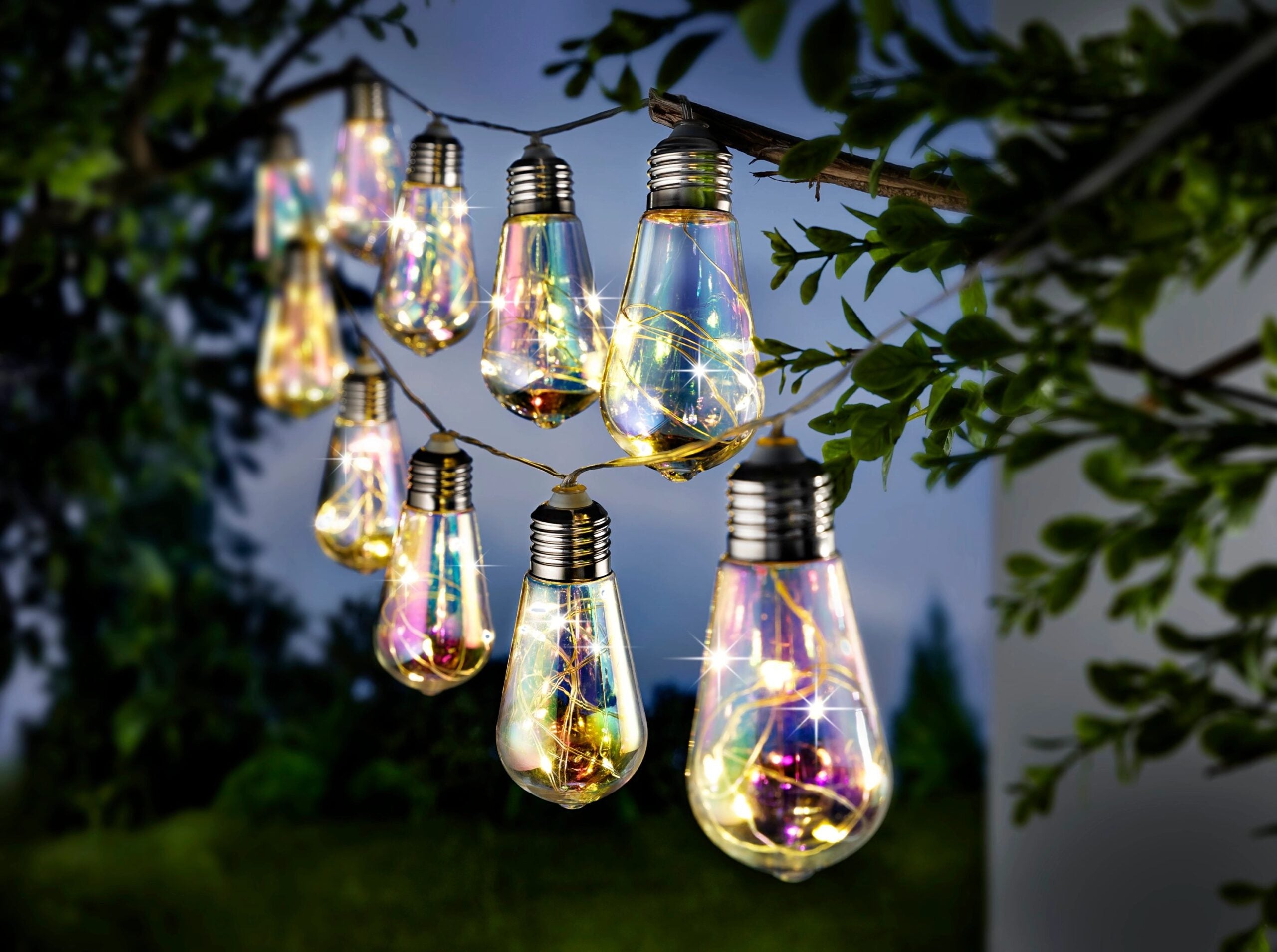 Ghirlanda luminoasa, LED, model Felisi, 10 becuri, 380cm, incarcare solara, lumina alb multicolor